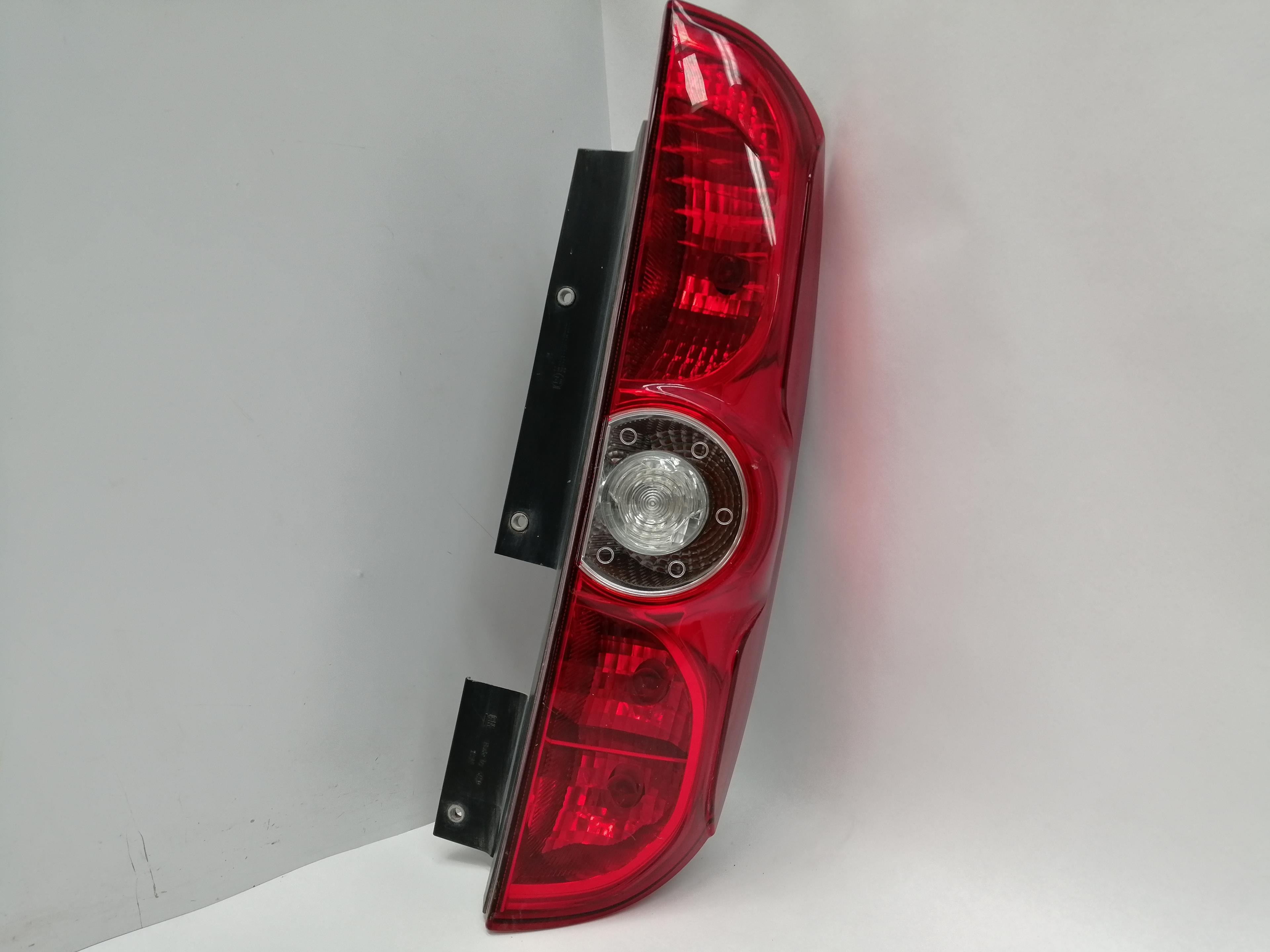 OPEL Combo D (2011-2020) Rear Right Taillight Lamp 95513785 25348374