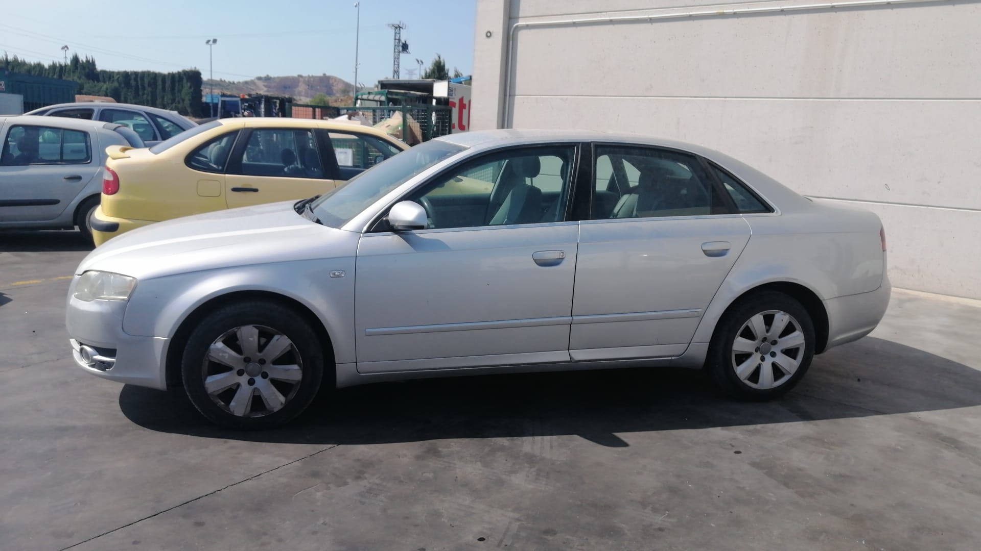 AUDI A4 B6/8E (2000-2005) Фонарь задний правый 8E5945096 18561697