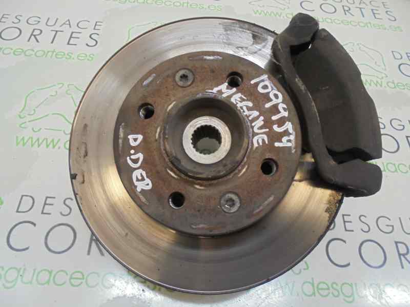 RENAULT Megane 2 generation (2002-2012) Front Right Wheel Hub 8200150223 18396082