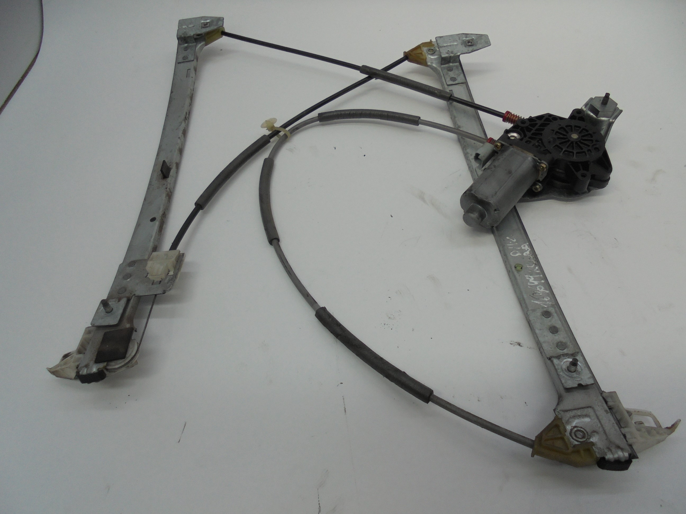 CITROËN Xsara 1 generation (1997-2004) Front Left Door Window Regulator 9221H4 18635833