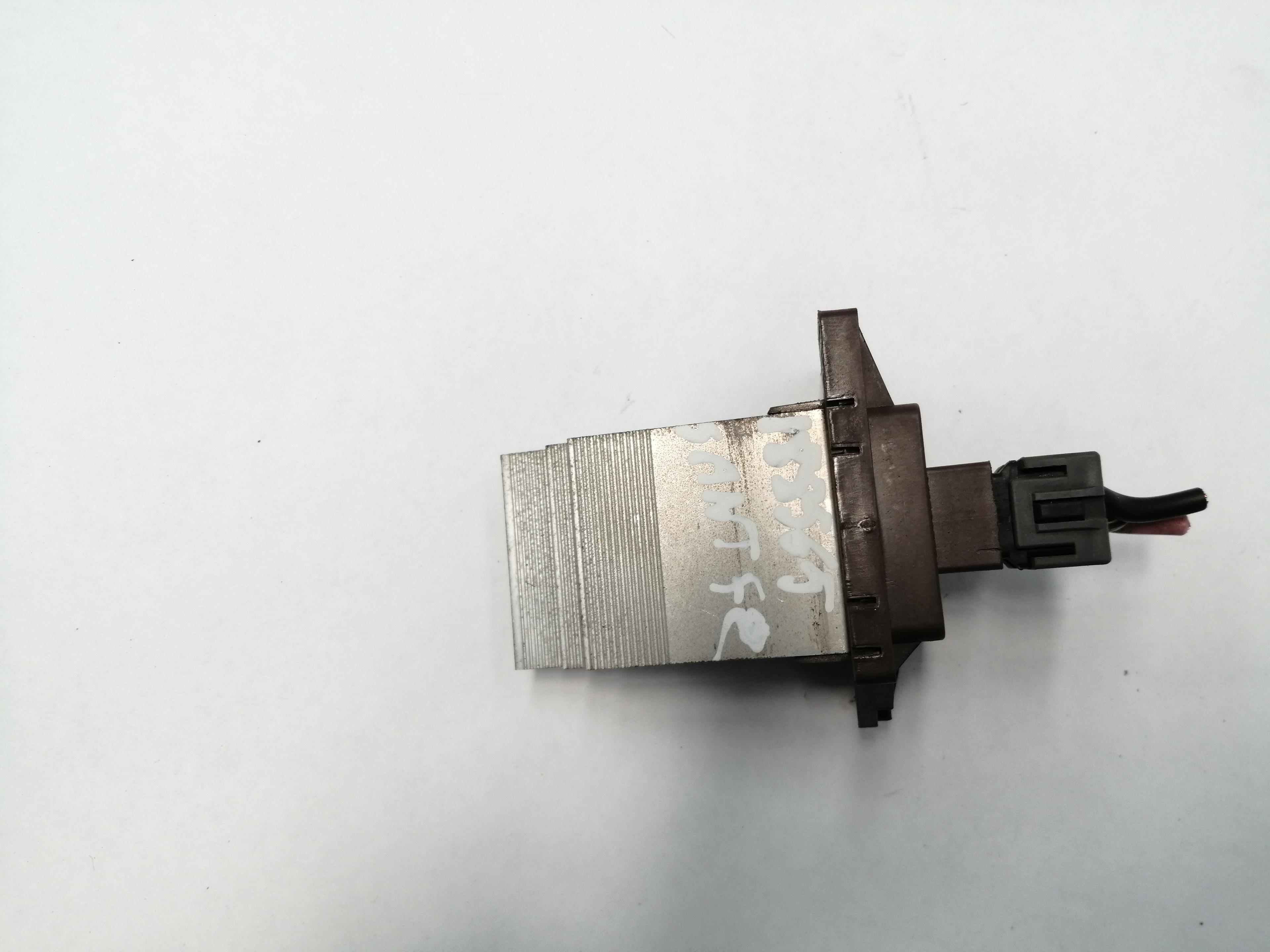 HYUNDAI Santa Fe CM (2006-2013) Interior Heater Resistor 972351E000 25210208