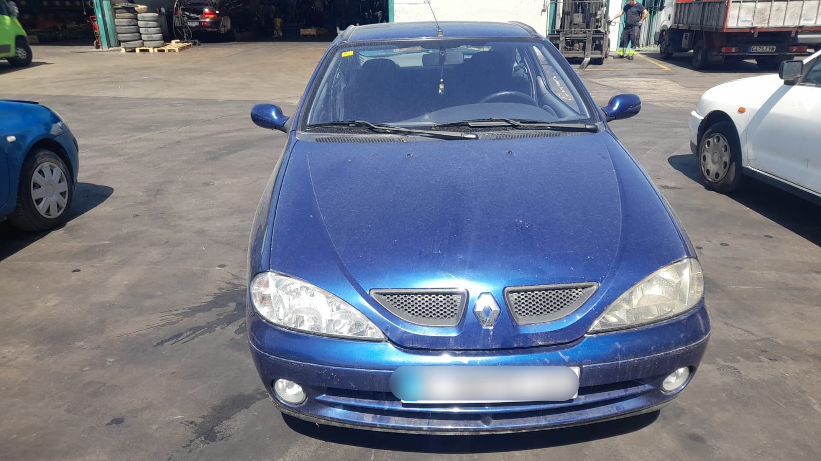 SAAB Megane 1 generation (1995-2003) Фара передняя левая 260605784R 18663815