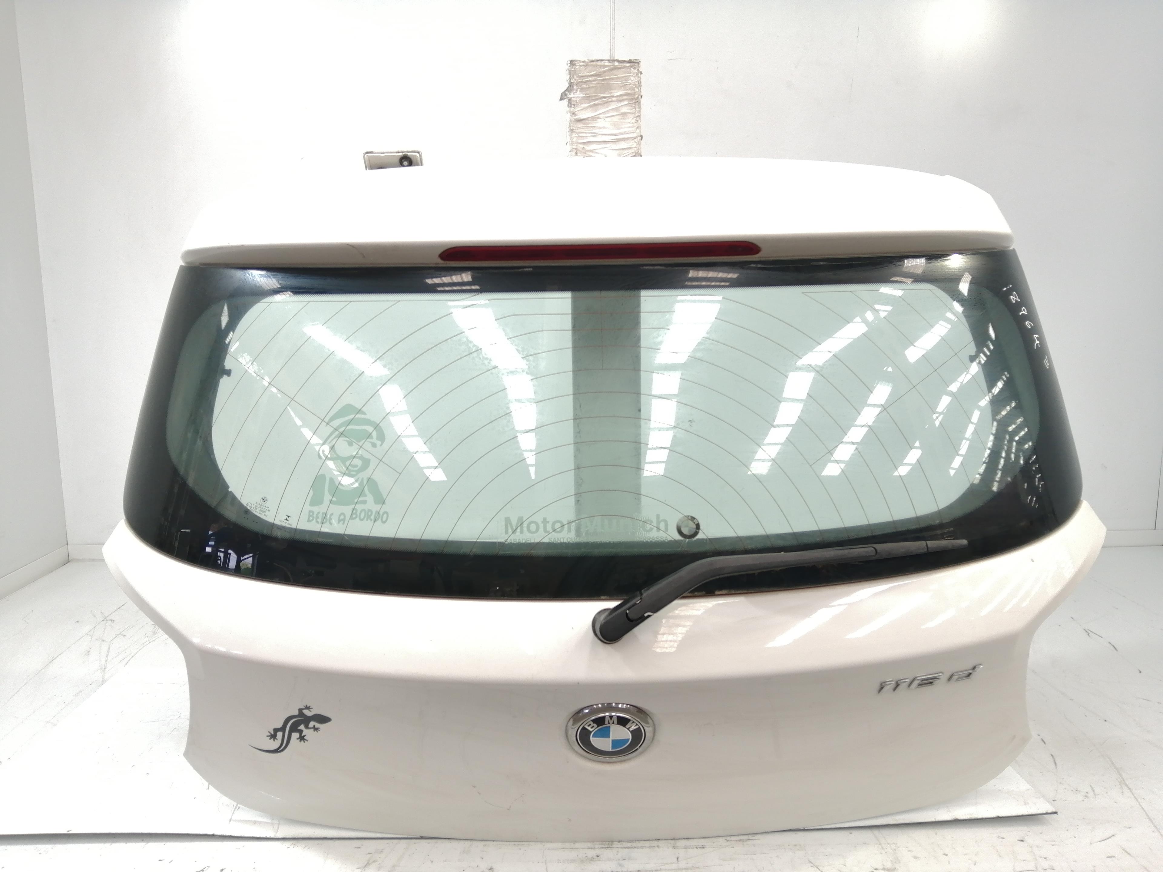 BMW 1 Series F20/F21 (2011-2020) Tavaratilan takaluukku 41007305470 25705693