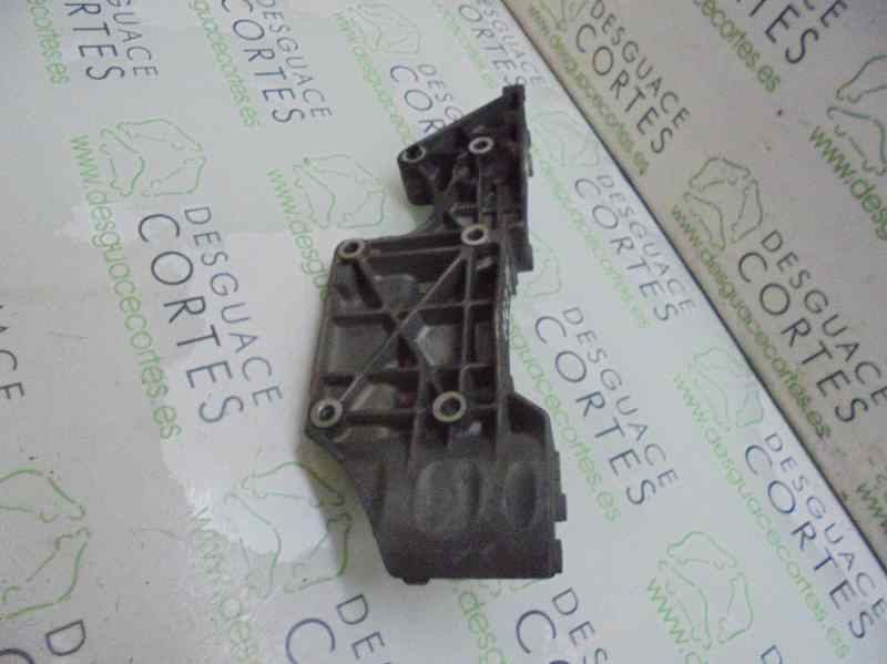 SEAT Leon 1 generation (1999-2005) Alternator bracket 045903141C 25096480