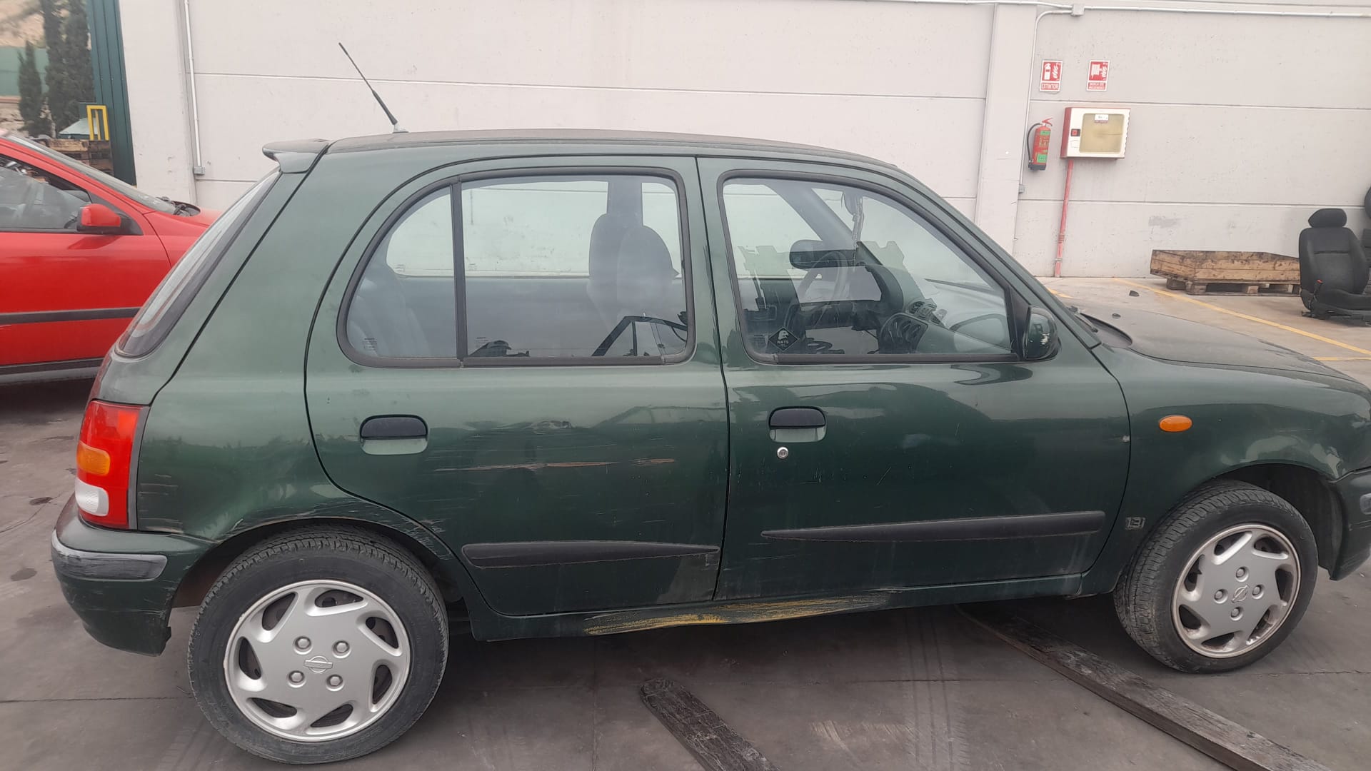 NISSAN Micra K11 (1992-2003) Höger sidospegel 963015F310 18546376