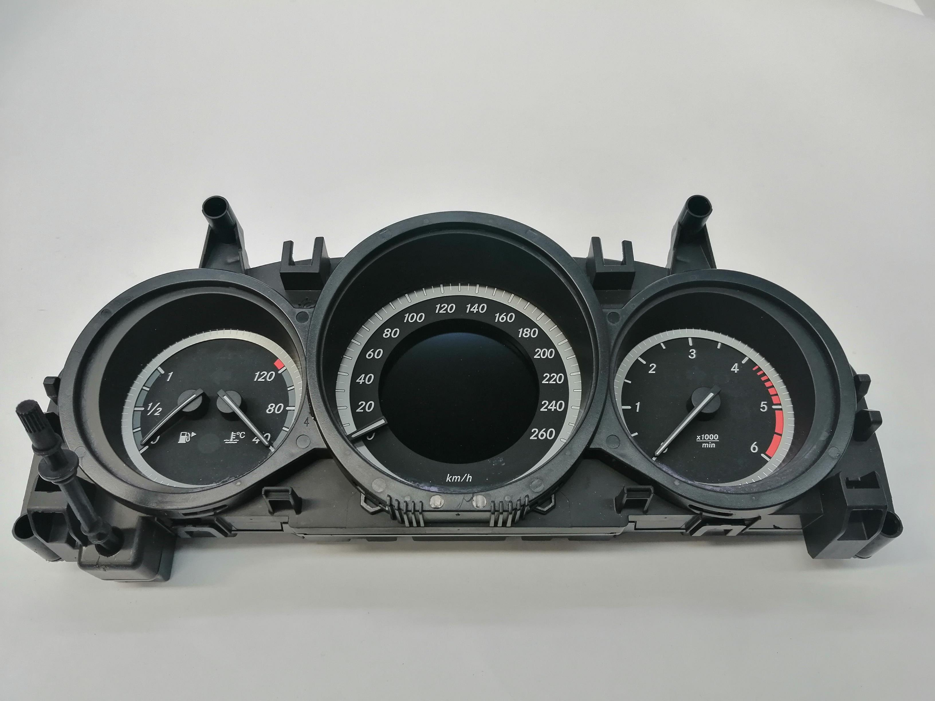 MERCEDES-BENZ C-Class W204/S204/C204 (2004-2015) Speedometer A2049002308 25180026