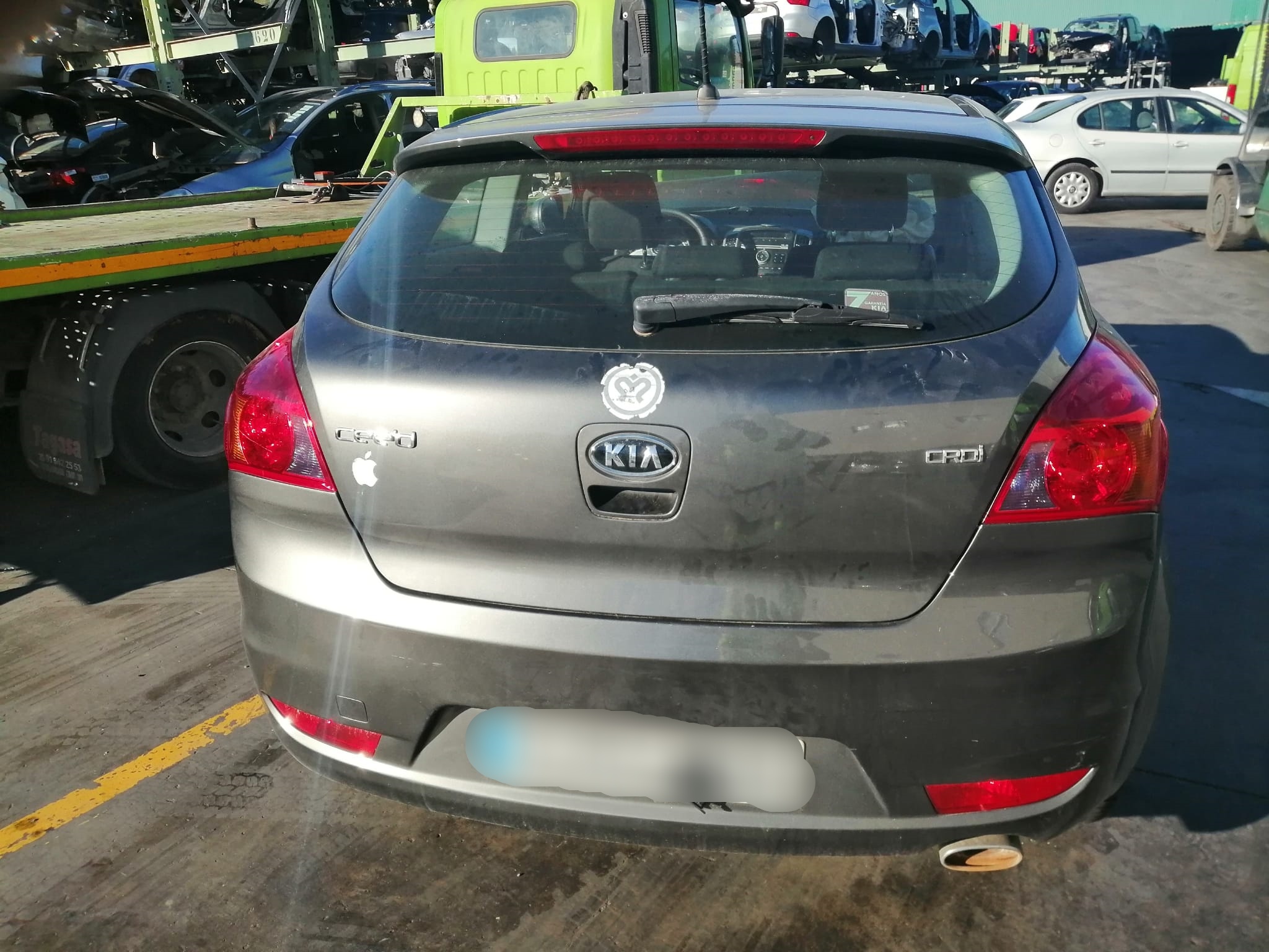 KIA Cee'd 1 generation (2007-2012) Bakre stötfångaren 866111H200 18525209