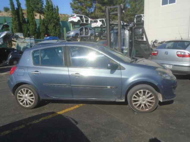 RENAULT Clio 2 generation (1998-2013) Генератор 0124425037 18436294