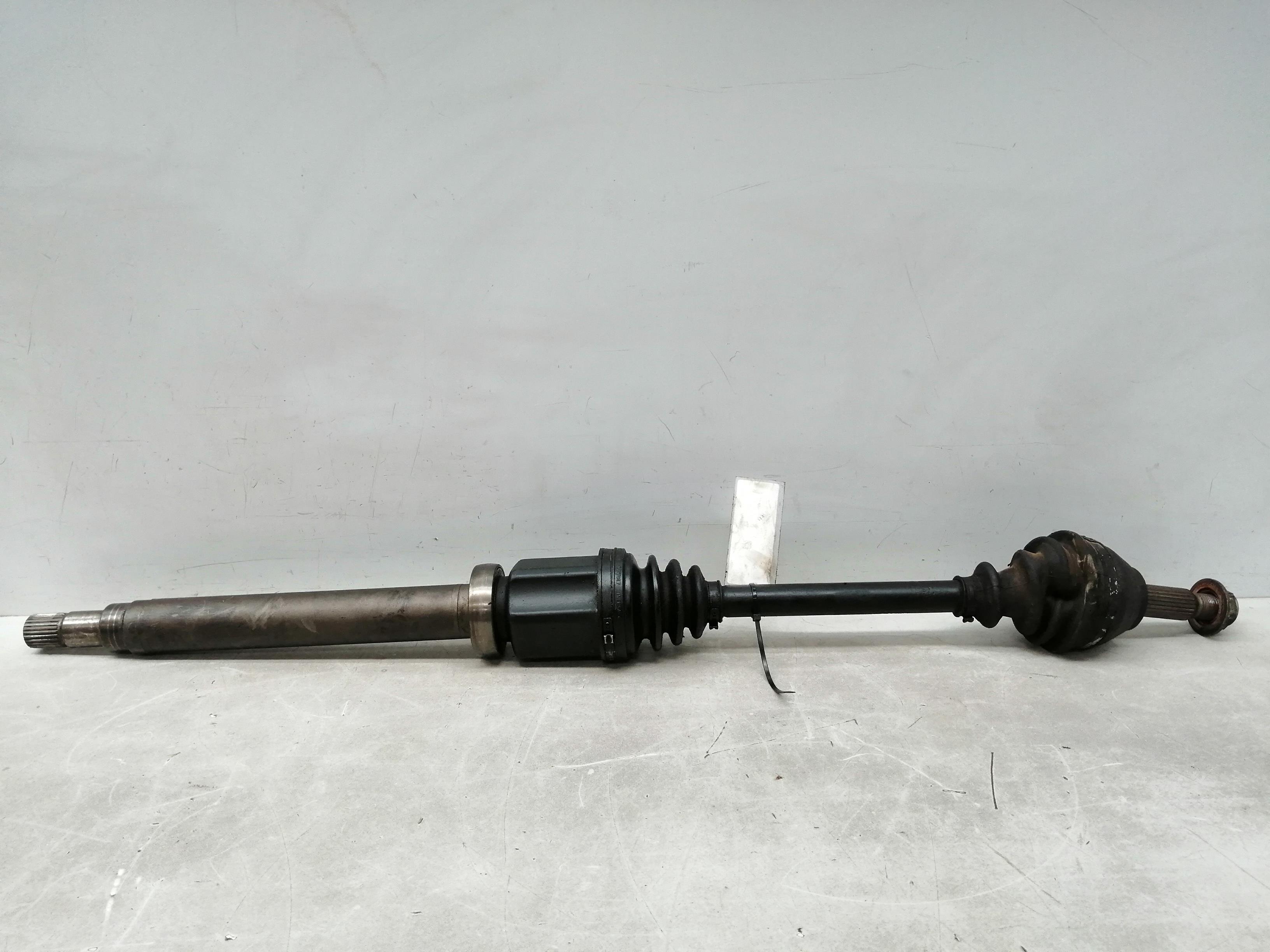 PEUGEOT Front Right Driveshaft 1754379 25347717