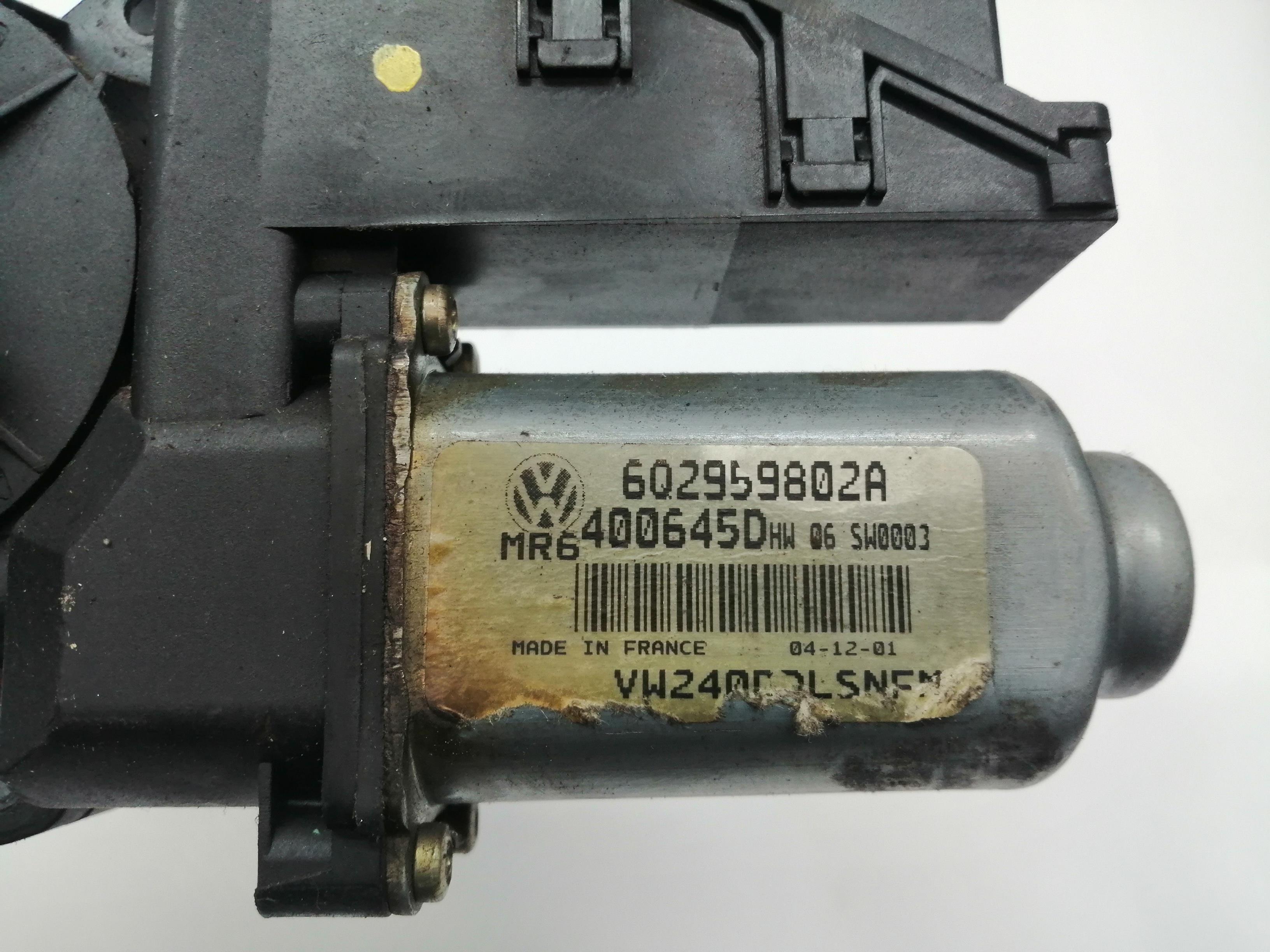 TOYOTA Polo 4 generation (2001-2009) Front Left Door Window Regulator Motor 6Q2959802A, 6Q2959802A 25163424