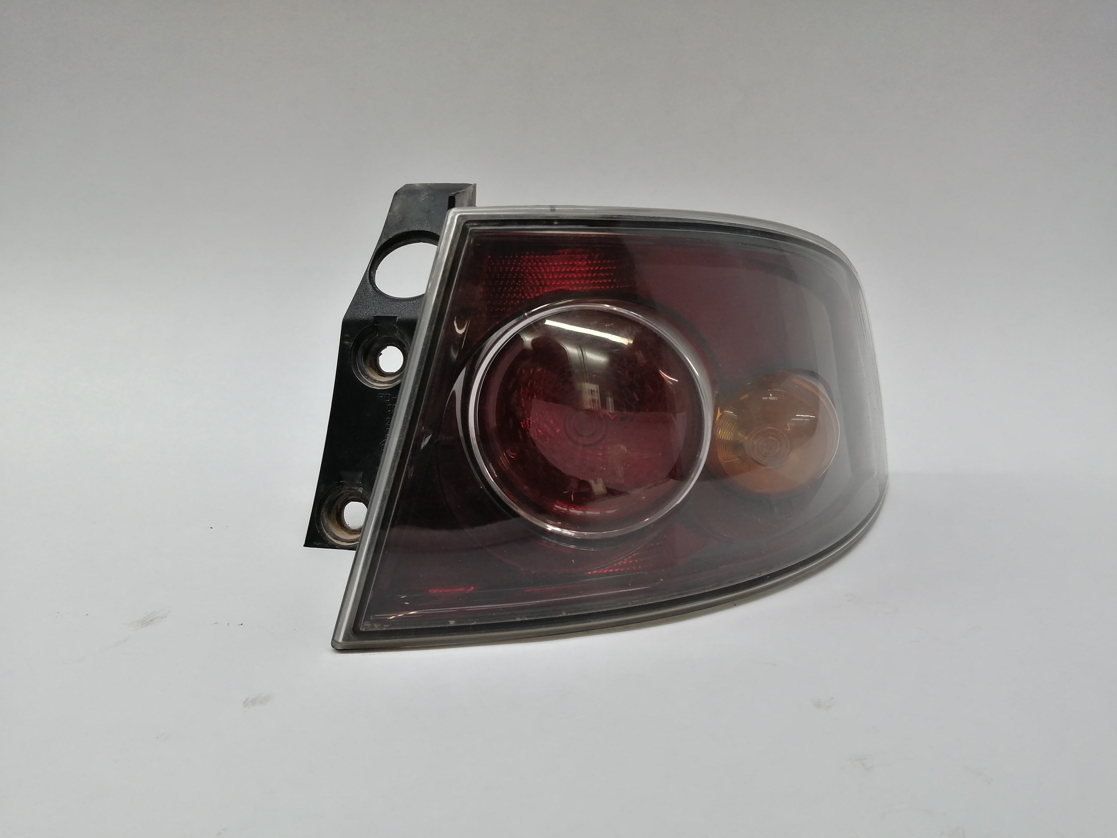 SEAT Cordoba 2 generation (1999-2009) Rear Right Taillight Lamp 6L6945112B 18603660