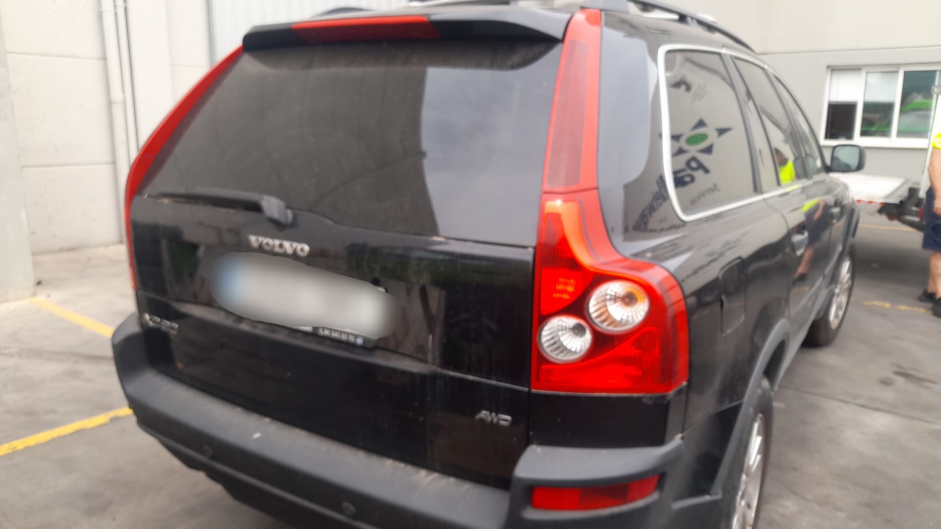 VOLVO XC90 1 generation (2002-2014) Дверь передняя левая 30796496 18559570