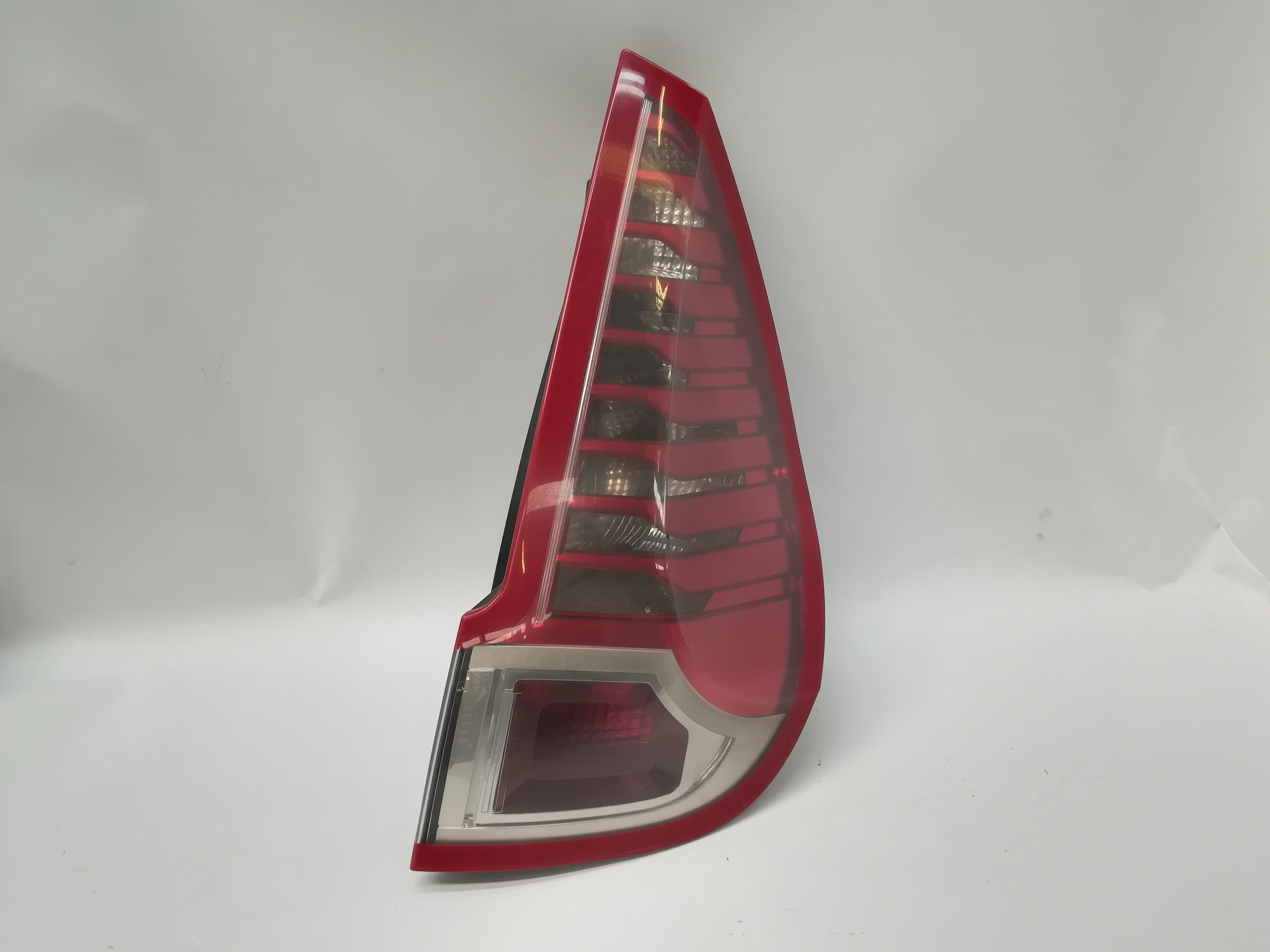 BMW Scenic 3 generation (2009-2015) Rear Right Taillight Lamp 265500013R 18580935