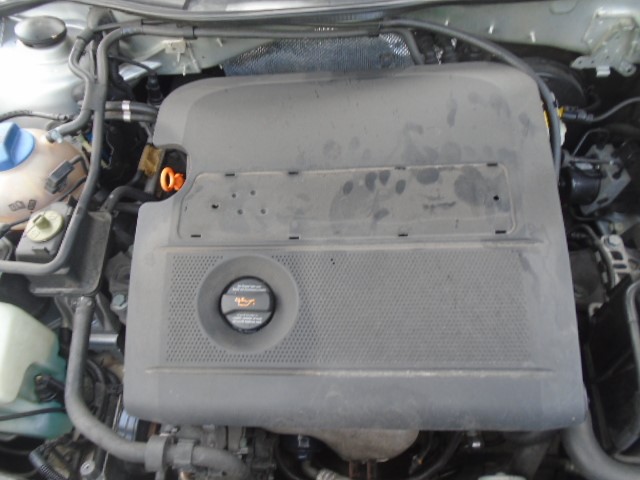 SEAT Toledo 2 generation (1999-2006) Priekšējais labais miglas lukturis 1M0941702B 18499535