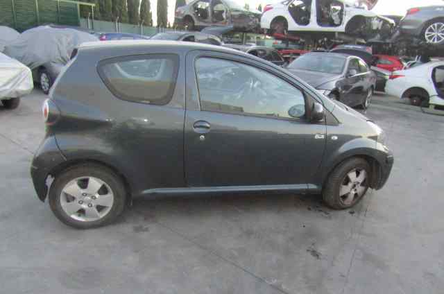 TOYOTA Aygo 1 generation (2005-2014) Стартер TS10E1 18434399