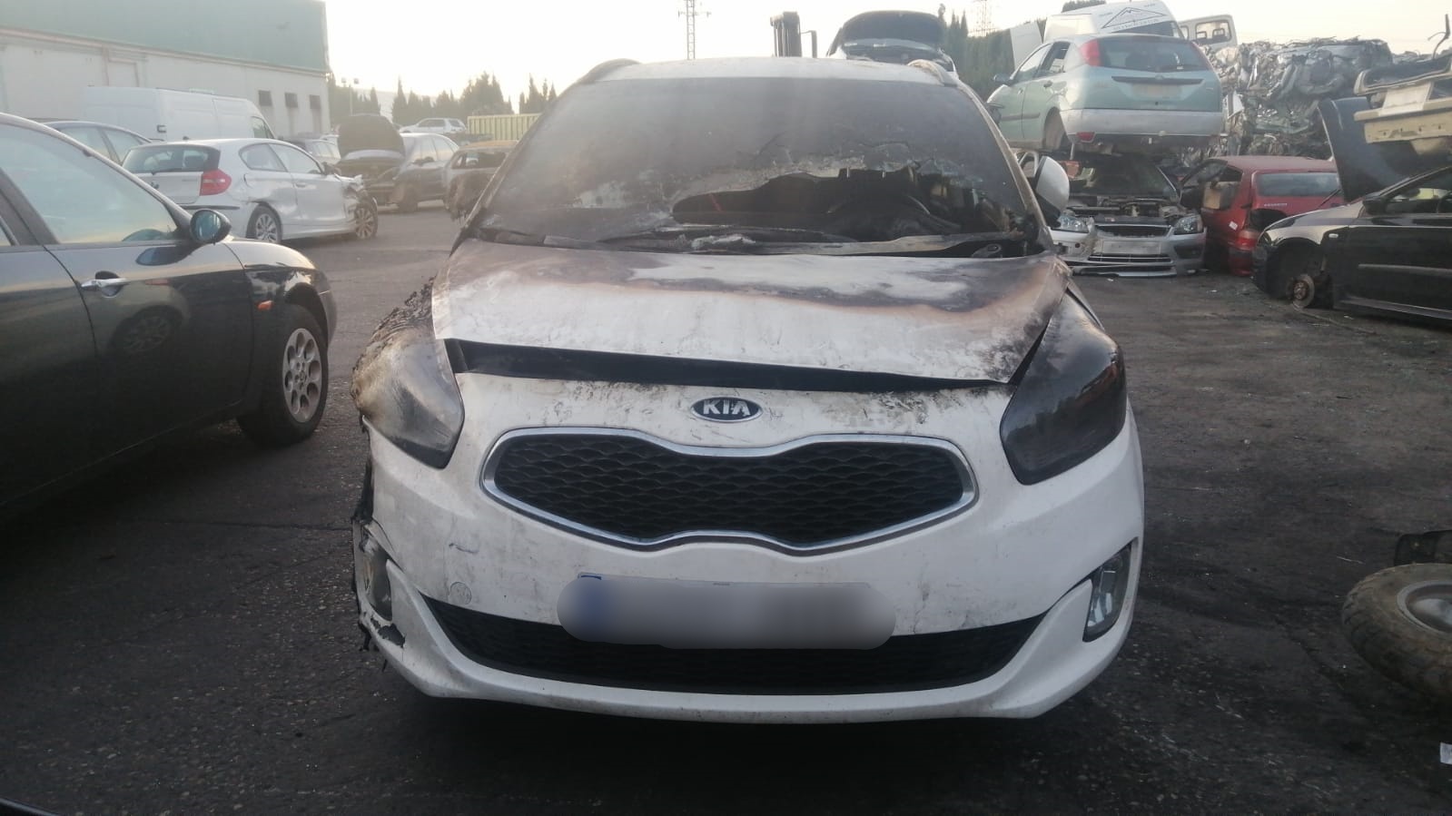 KIA Carens 3 generation (RP) (2013-2019) Фонарь задний левый 92403A4020 25163015