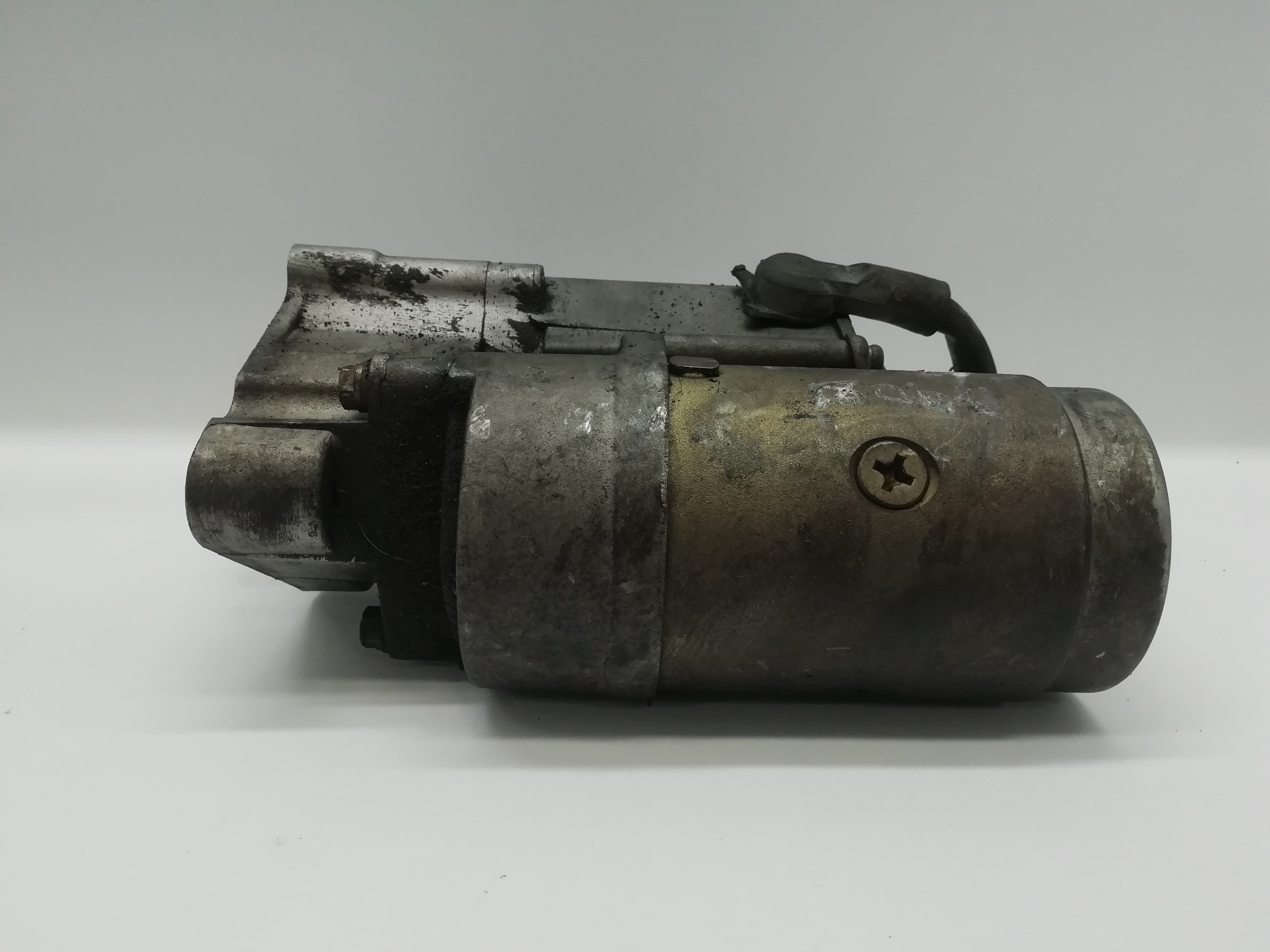 KIA Carnival UP/GQ (1999-2006) Starter Motor 25175447