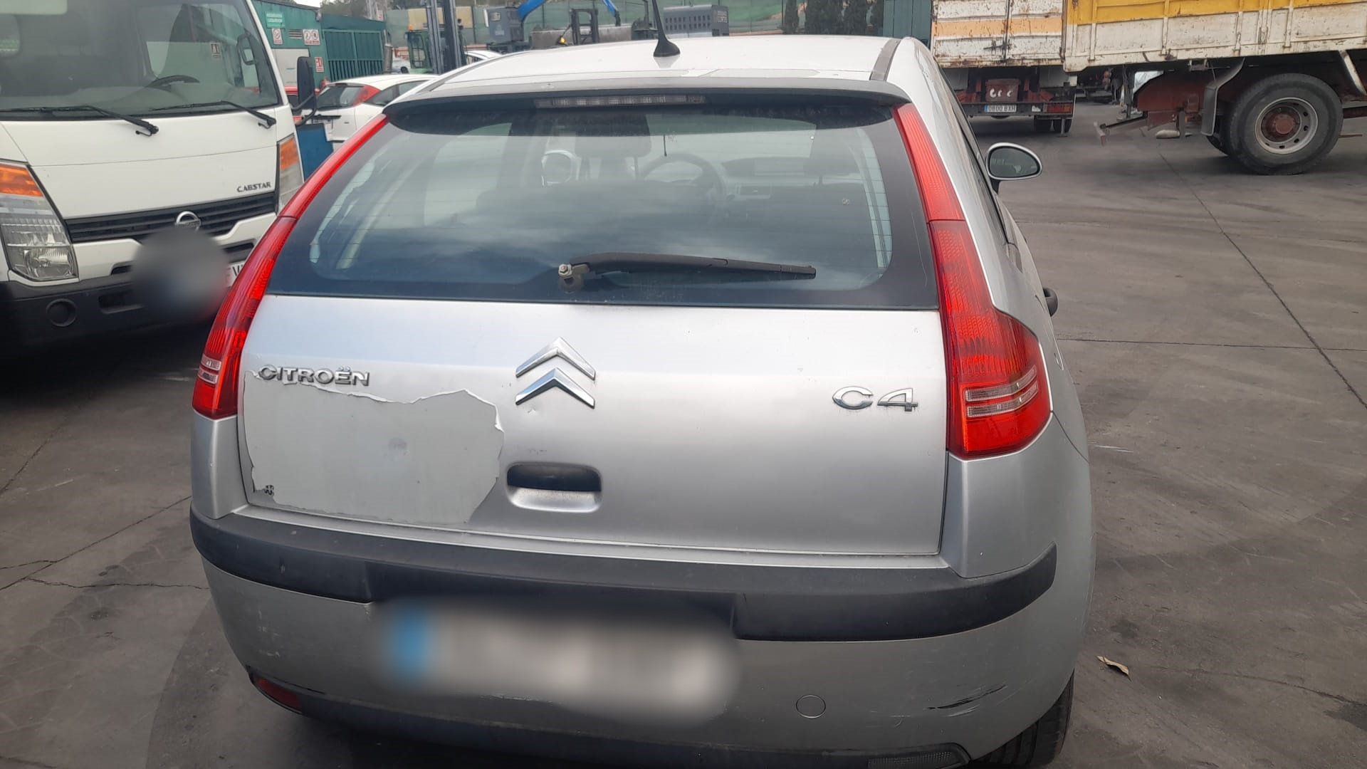 CITROËN C4 1 generation (2004-2011) Priekšējās kreisās durvis 9002W0 24032704