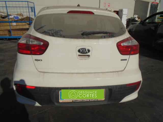 KIA Rio 3 generation (2011-2017) Стеклоподъемник передней левой двери 824011W020 18487688