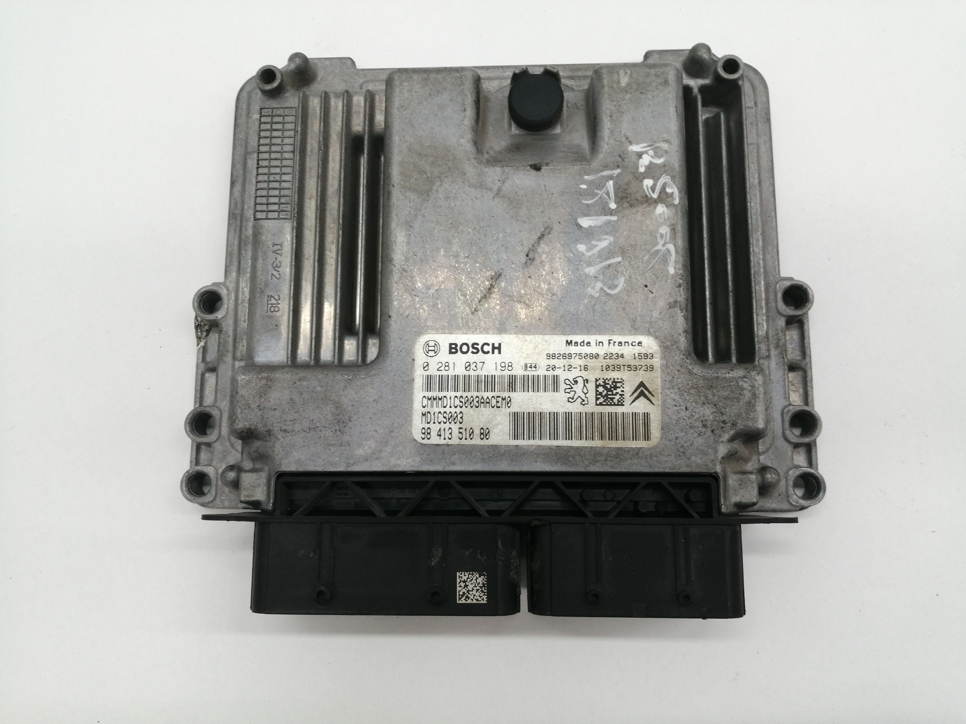 PEUGEOT 5008 1 generation (2009-2016) Блок керування двигуном ECU 0281037198,9841351080 21630800