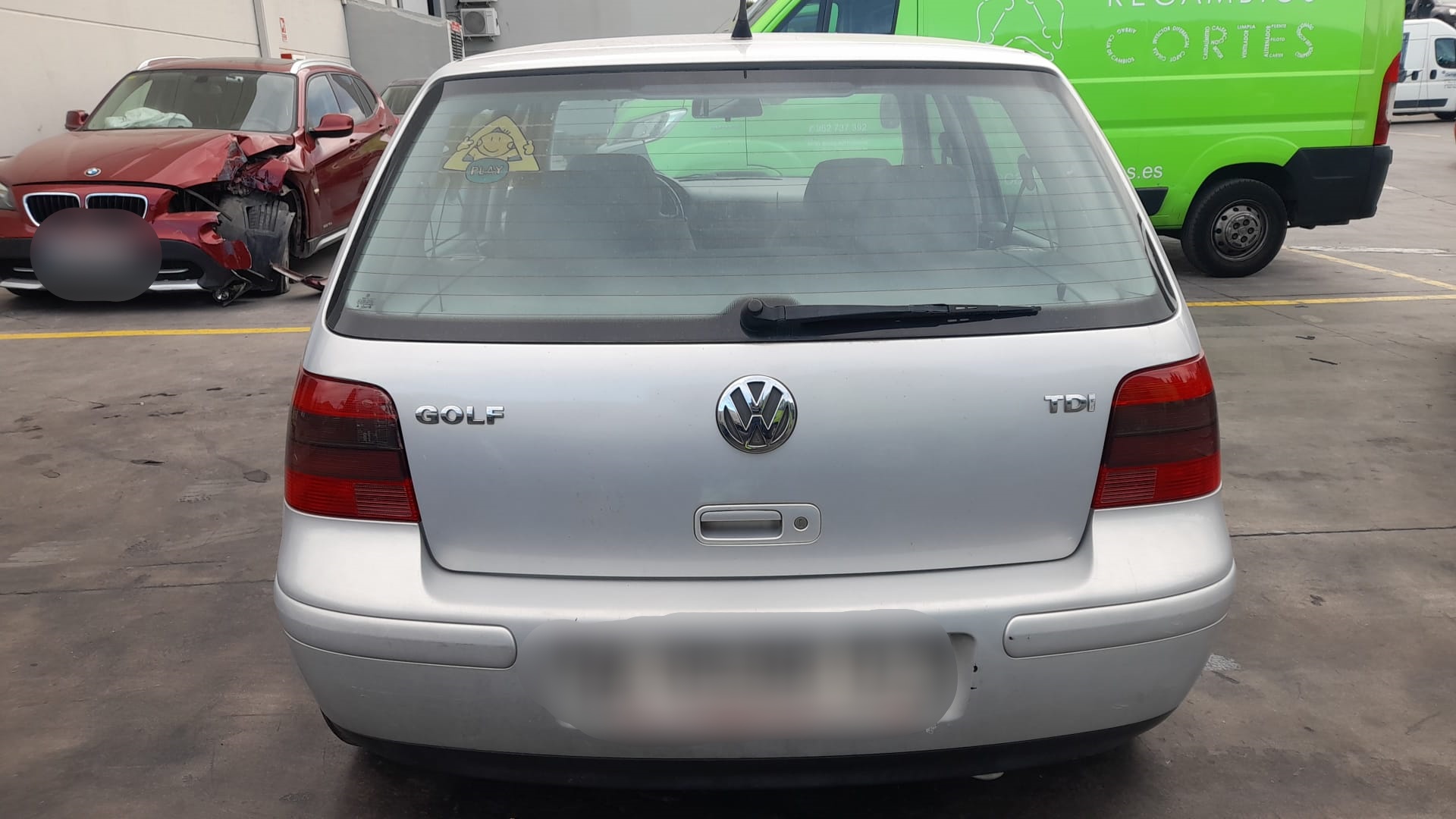 VOLKSWAGEN Golf 4 generation (1997-2006) Front Left Door 1J4831055H 24019318