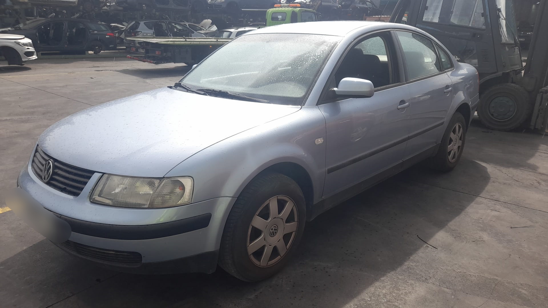 VOLKSWAGEN Passat B5 (1996-2005) Priekšējais bamperis 3B0807217 20140857