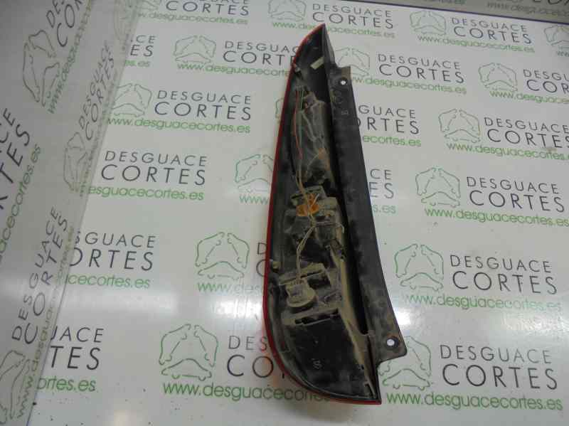 FORD Fiesta 5 generation (2001-2010) Jobb hátsó lámpa  1437625 18384752