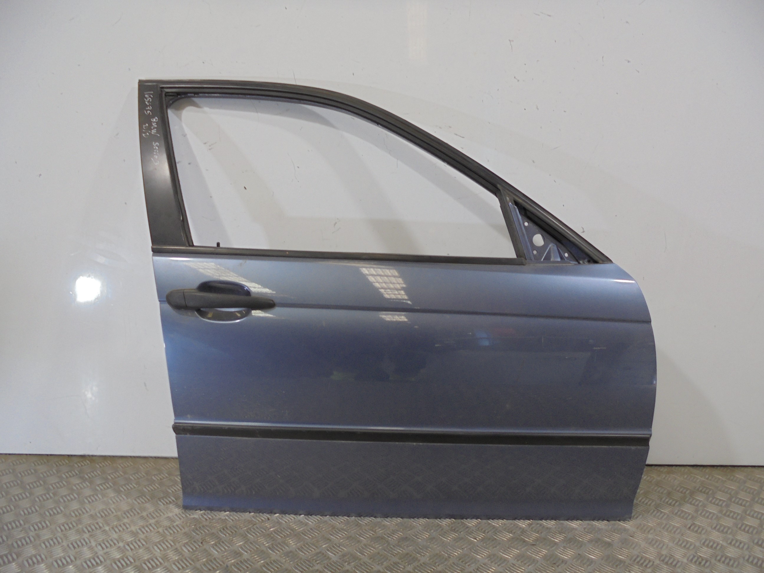 BMW 3 Series E46 (1997-2006) Front Right Door 41517034152 18540587