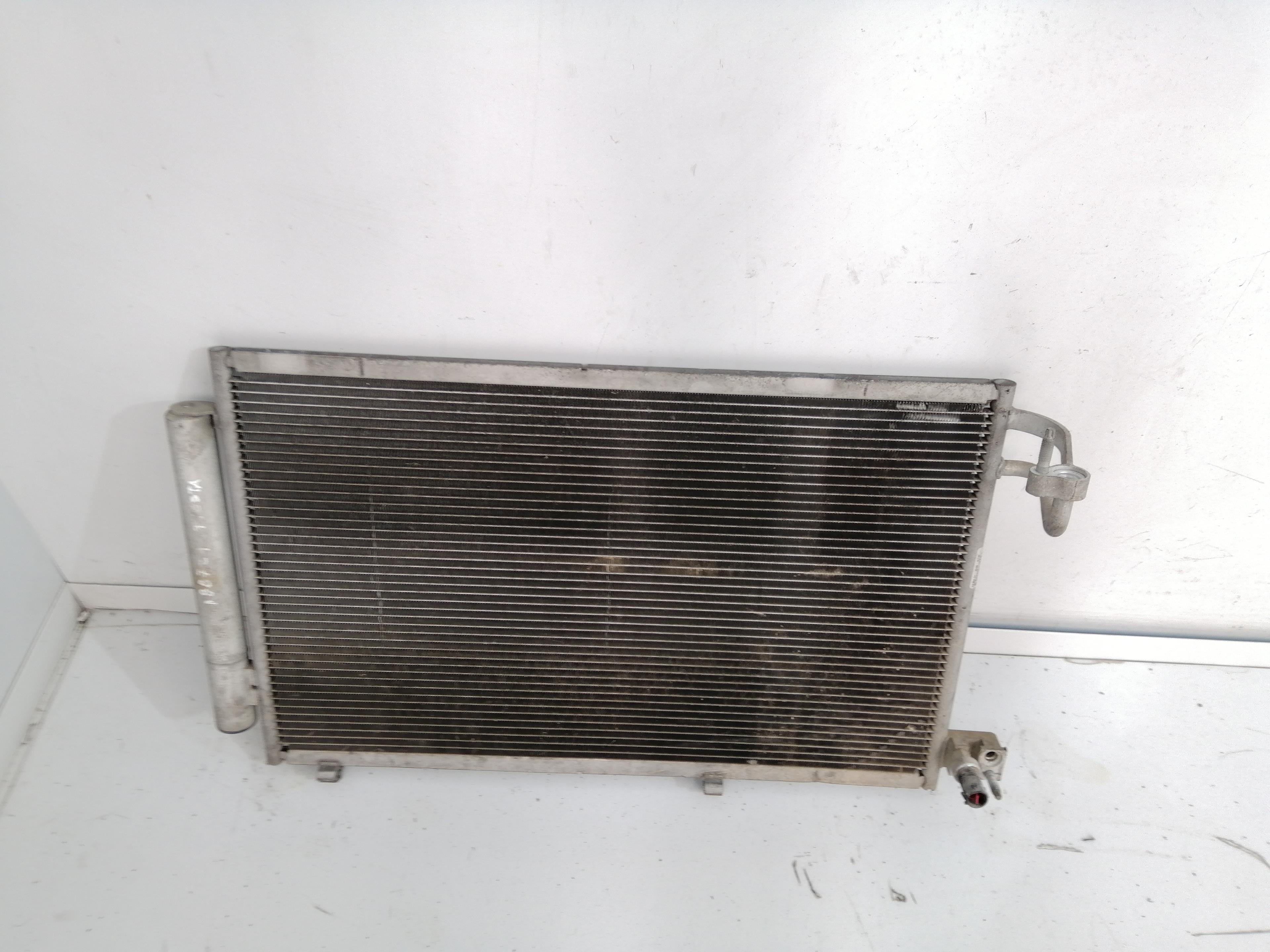 VOLKSWAGEN Gaisa kondensācijas radiators 1526277 25690540