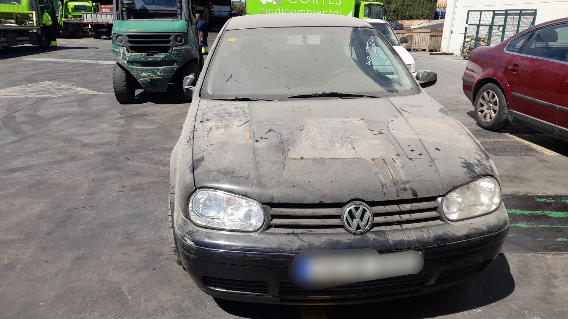 VOLKSWAGEN Bora 1 generation (1998-2005) Предна лява врата 1J3831055H 18647043