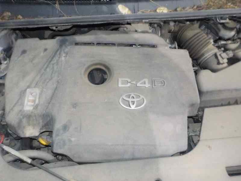 TOYOTA Verso 1 generation (2009-2015) Starpdzesētāja/interkūlera radiators 179400R040 18426139