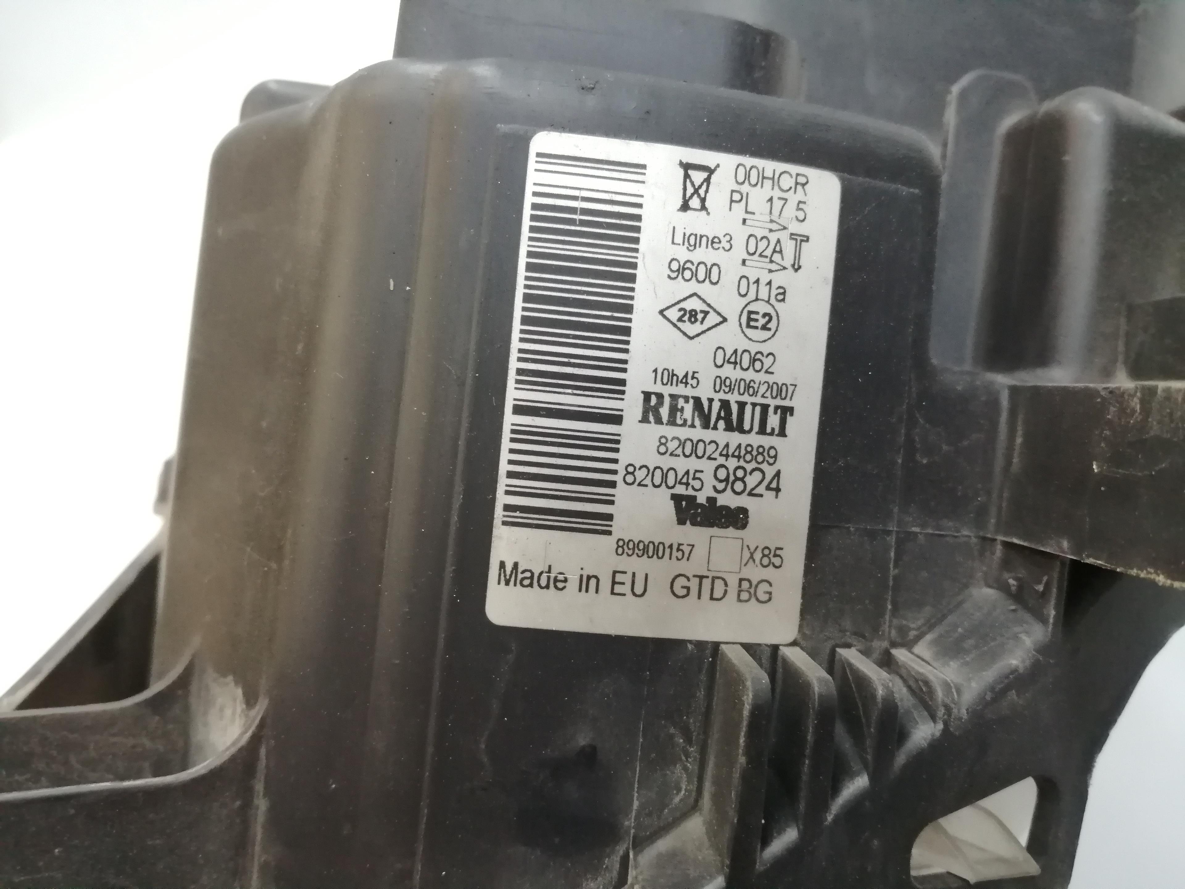 RENAULT Clio 3 generation (2005-2012) Front Left Headlight 260607570R 25268340