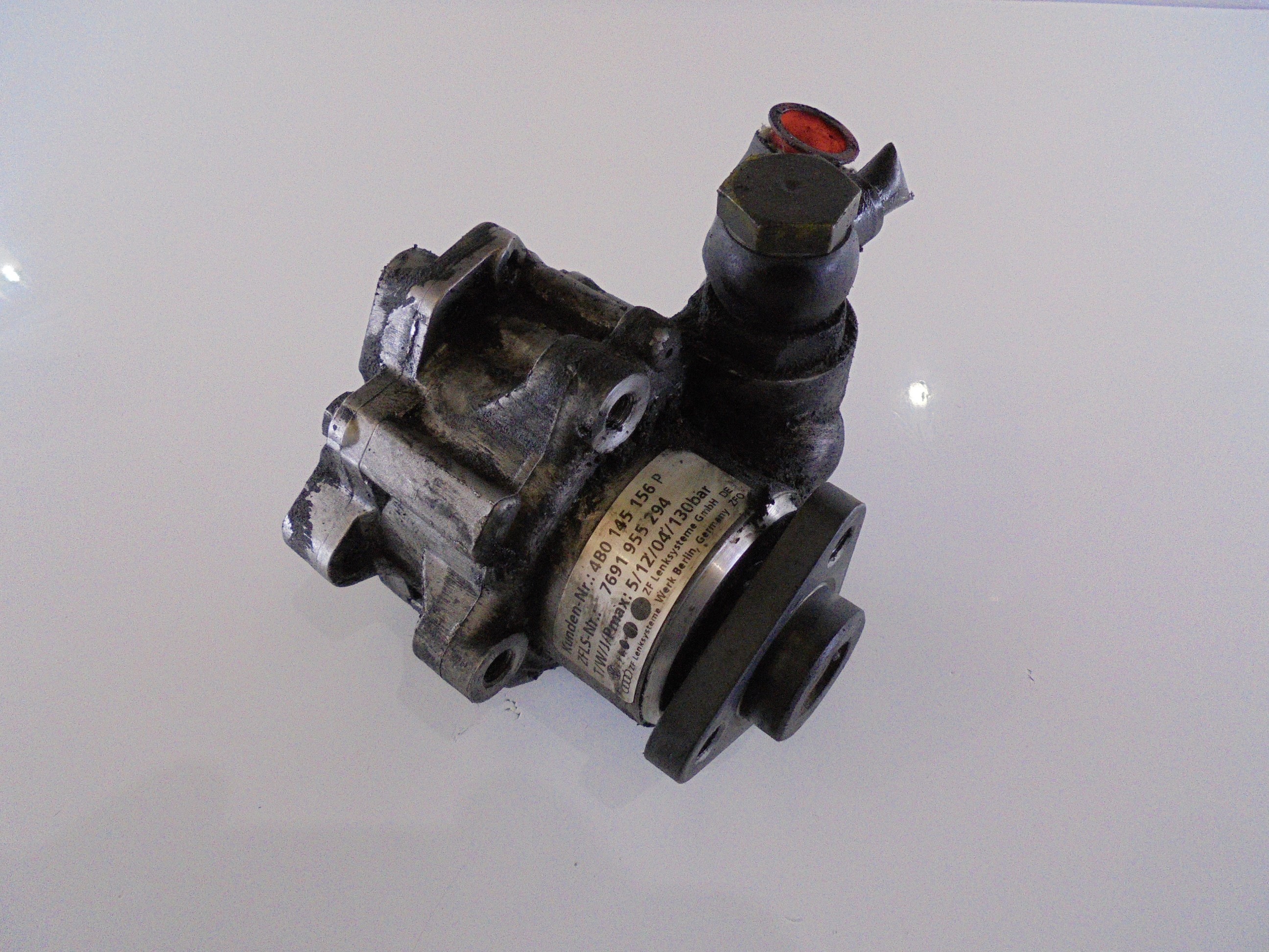 AUDI A6 C5/4B (1997-2004) Servostyringspumpe 4B0145156P 18525918