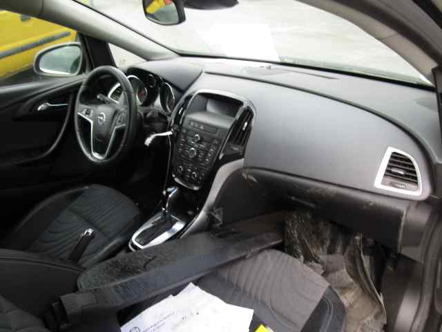 OPEL Astra J (2009-2020) Jobb első alsó keresztlengőkar 13401130 18475249