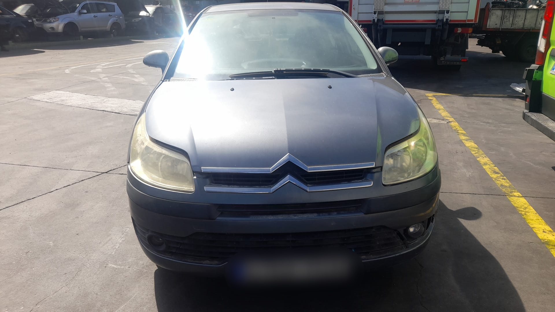 CITROËN C4 1 generation (2004-2011) Priekšējās kreisās durvis 9002W0 24907662