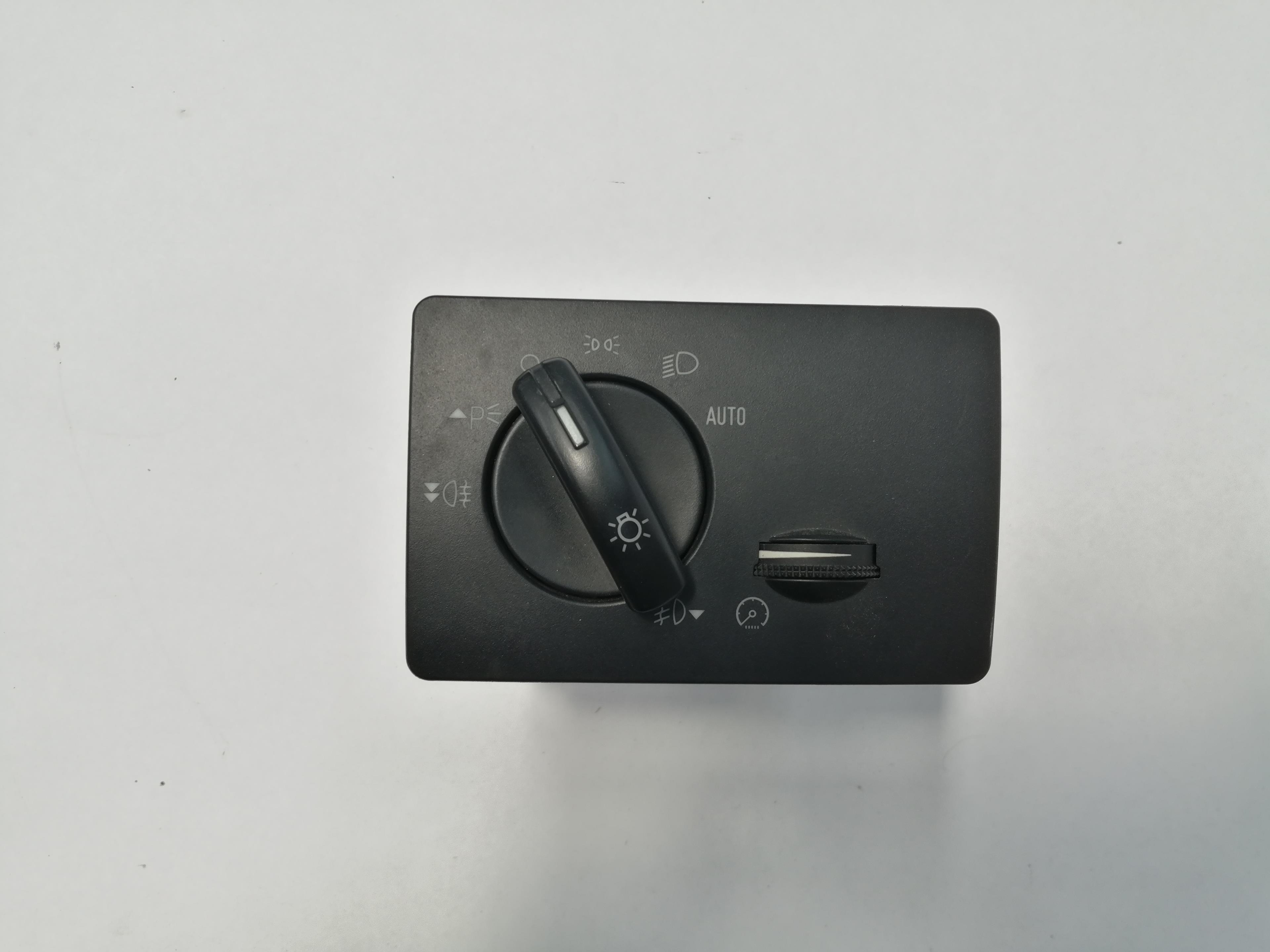 FORD Kuga 2 generation (2013-2020) Headlight Switch Control Unit 25754848