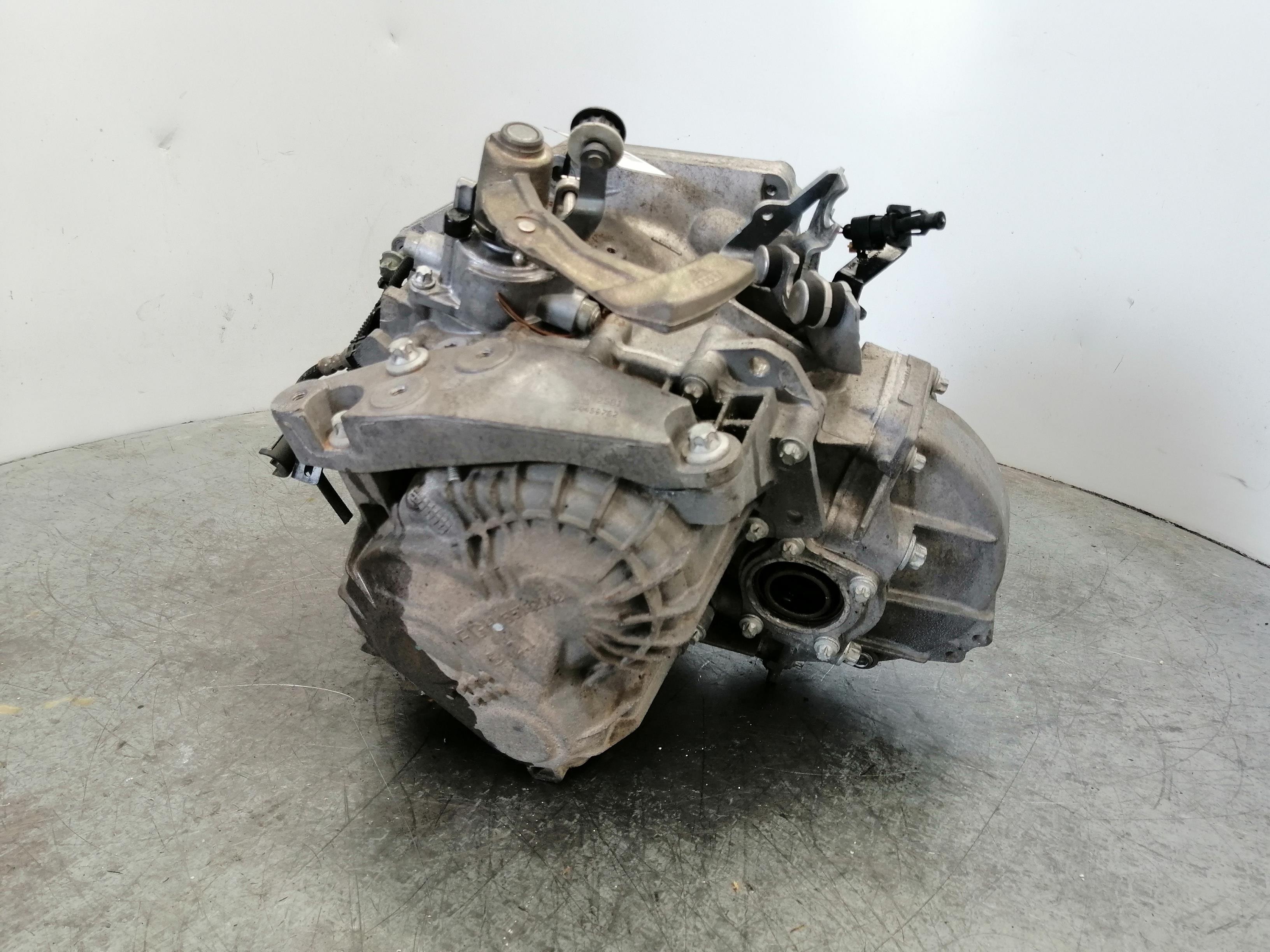 OPEL Zafira B (2005-2010) Gearbox M32019DI, 55561228 24548839