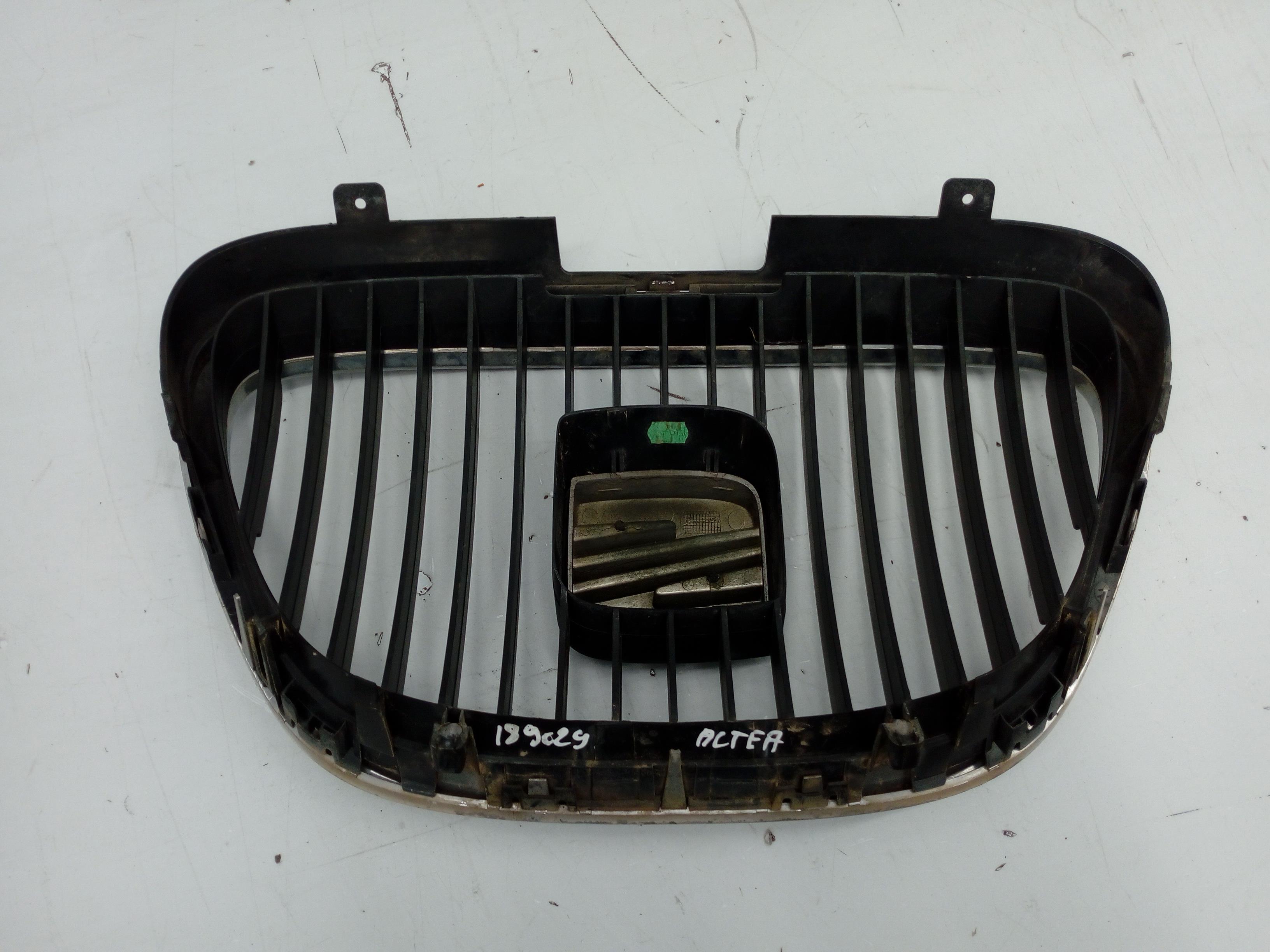OPEL Combo D (2011-2020) Radiator Grille 5P0853651A 25368742