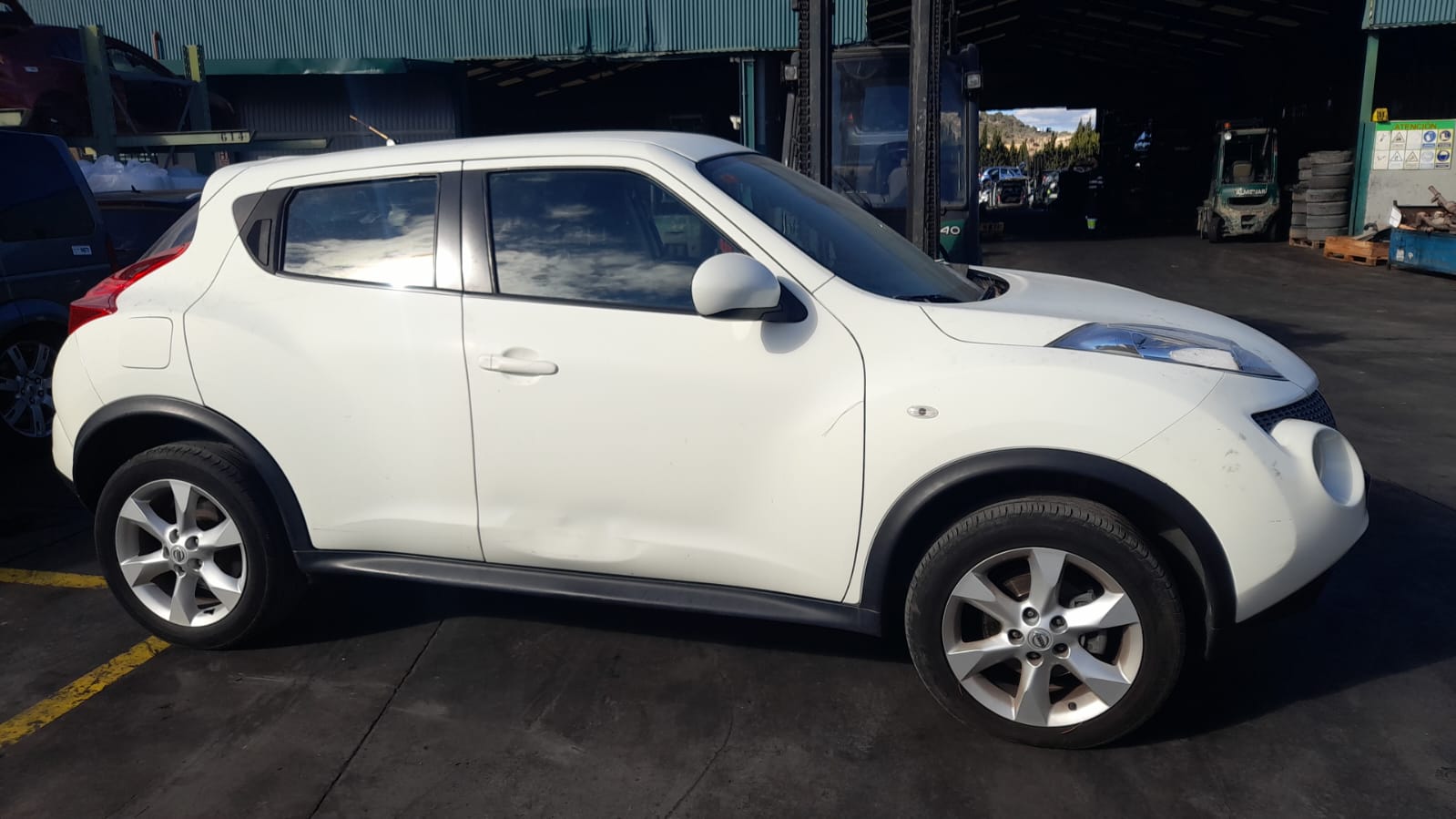 NISSAN Juke YF15 (2010-2020) Variklio kompiuteris 23710BJ91B 25181930