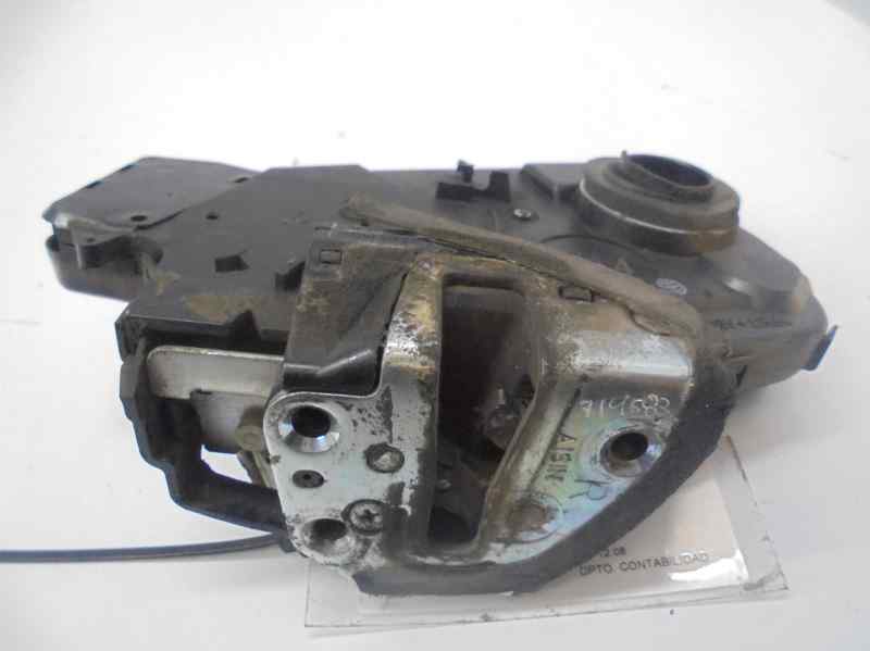 TOYOTA RAV4 2 generation (XA20) (2000-2006) Замок крышки багажника 6911042130 27509610