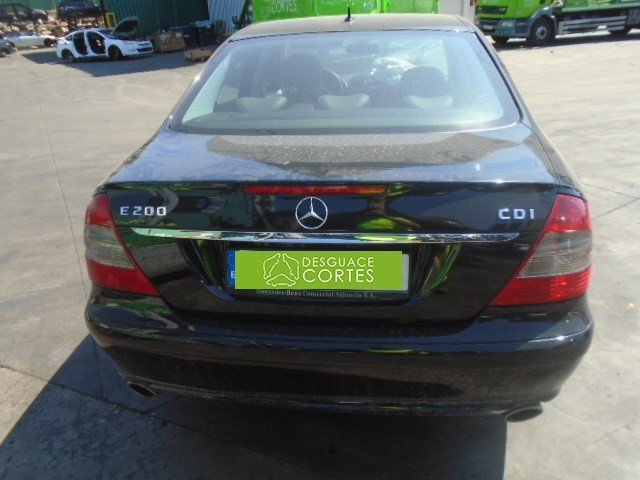 MERCEDES-BENZ E-Class W211/S211 (2002-2009) Дверь задняя левая A2117300105 25114378