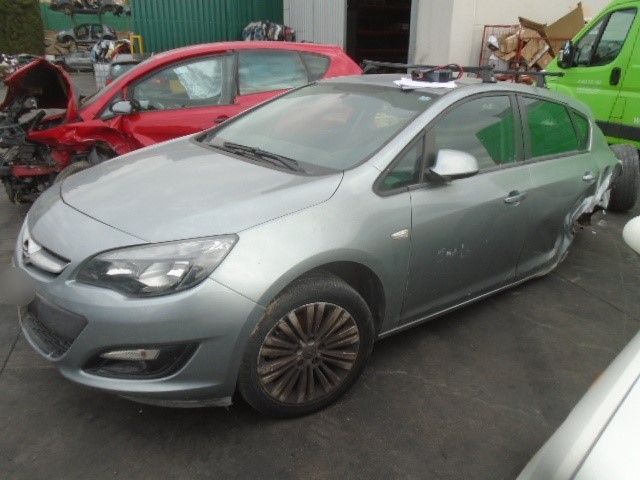 OPEL Astra J (2009-2020) Передний траверс 13470622 18542025