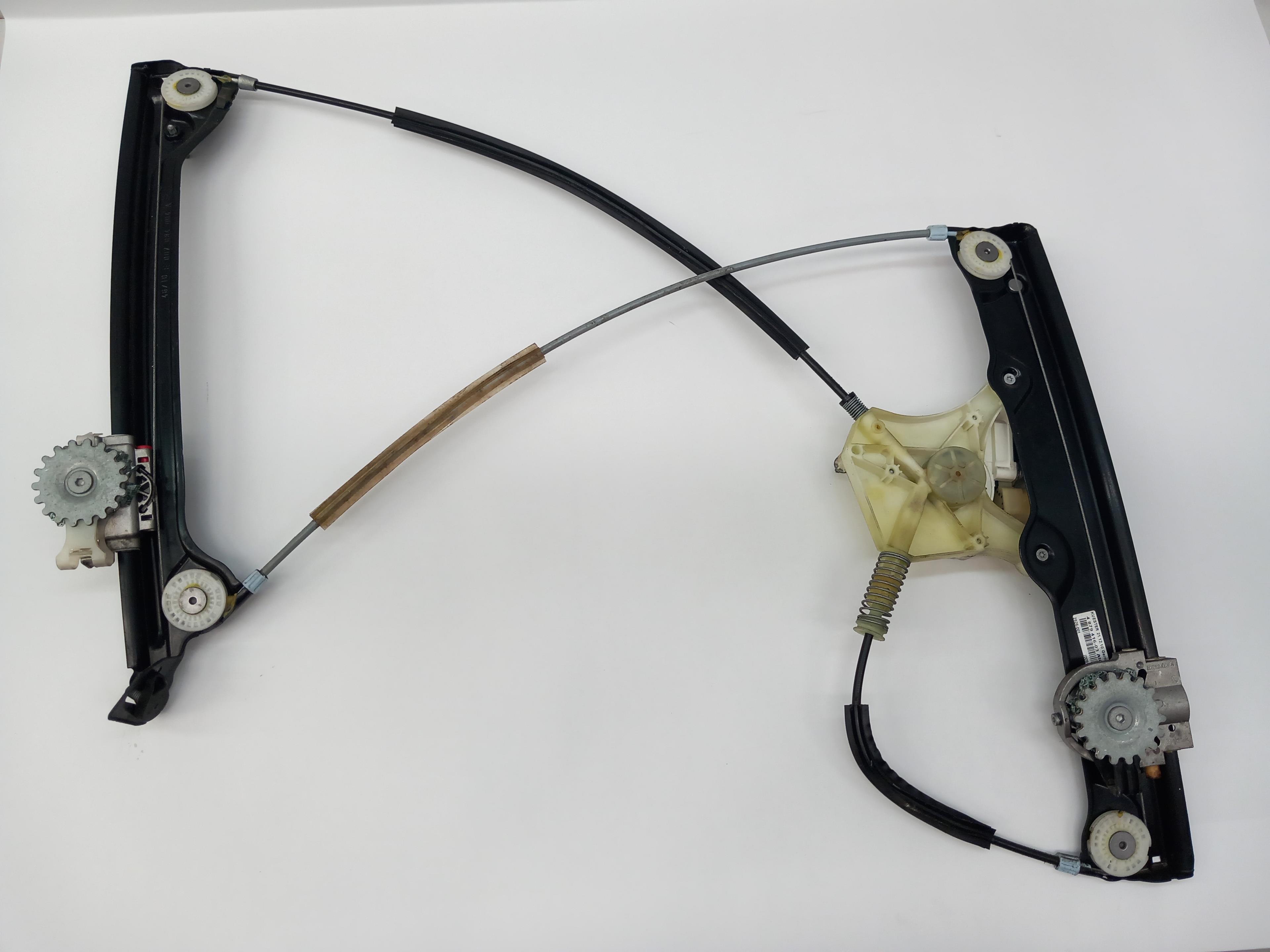 BMW 6 Series F06/F12/F13 (2010-2018) Vindusregulator foran høyre dør 51337223652 25268138