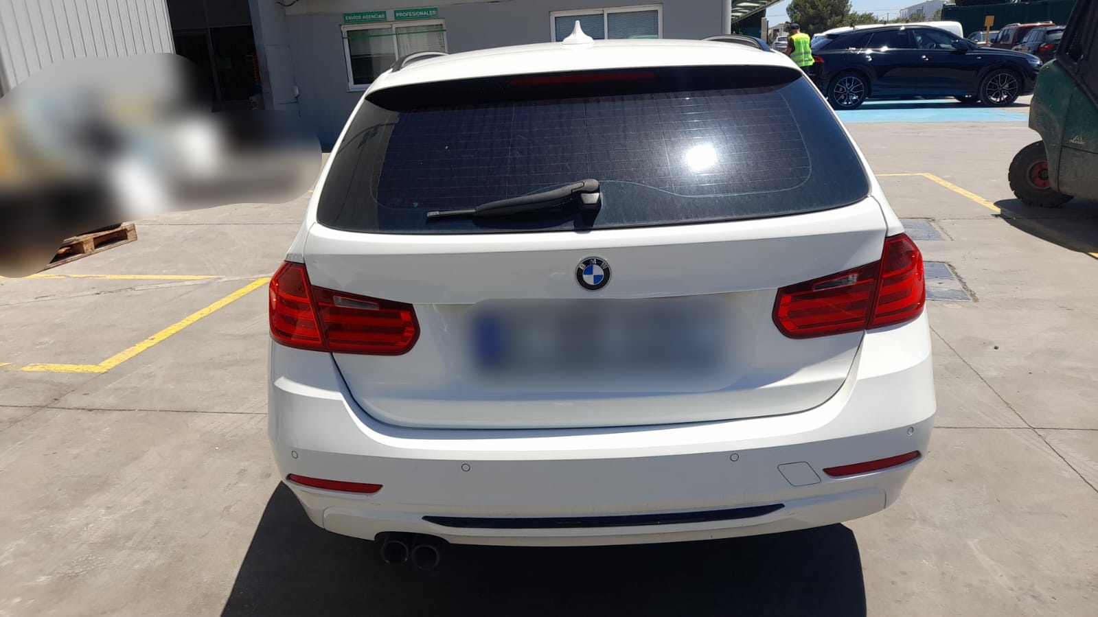 BMW 3 Series F30/F31 (2011-2020) Far proiector ceață față stânga 63177248911 25631379