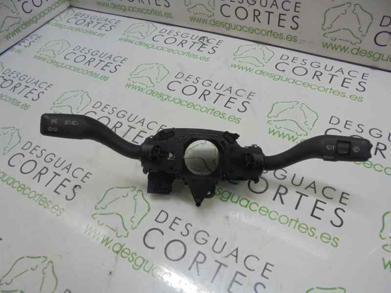 TOYOTA A6 C6/4F (2004-2011) Переключатель света 4E0953513K 18384897