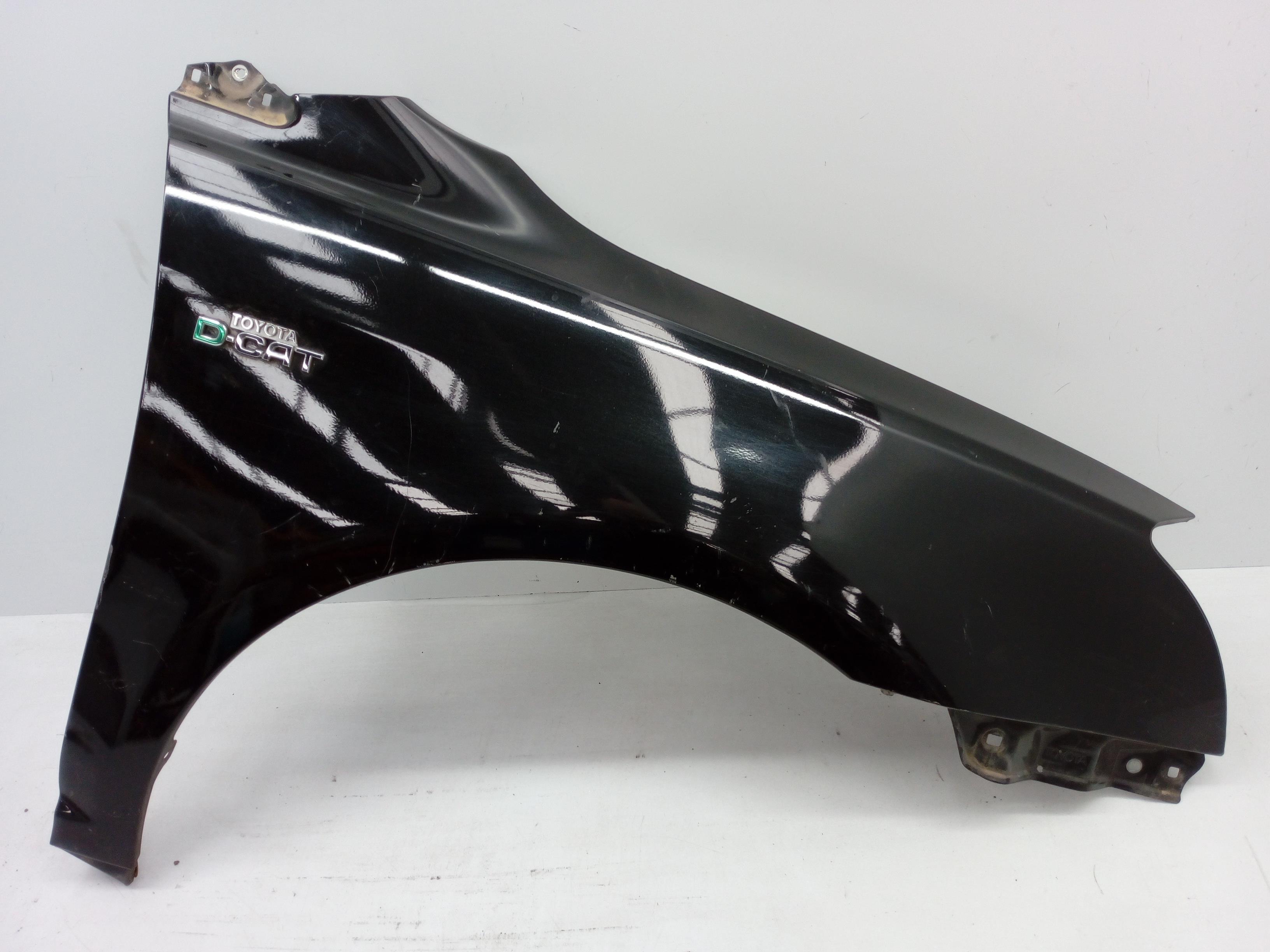 TOYOTA Avensis 2 generation (2002-2009) Front Right Fender 5381105040 25209652