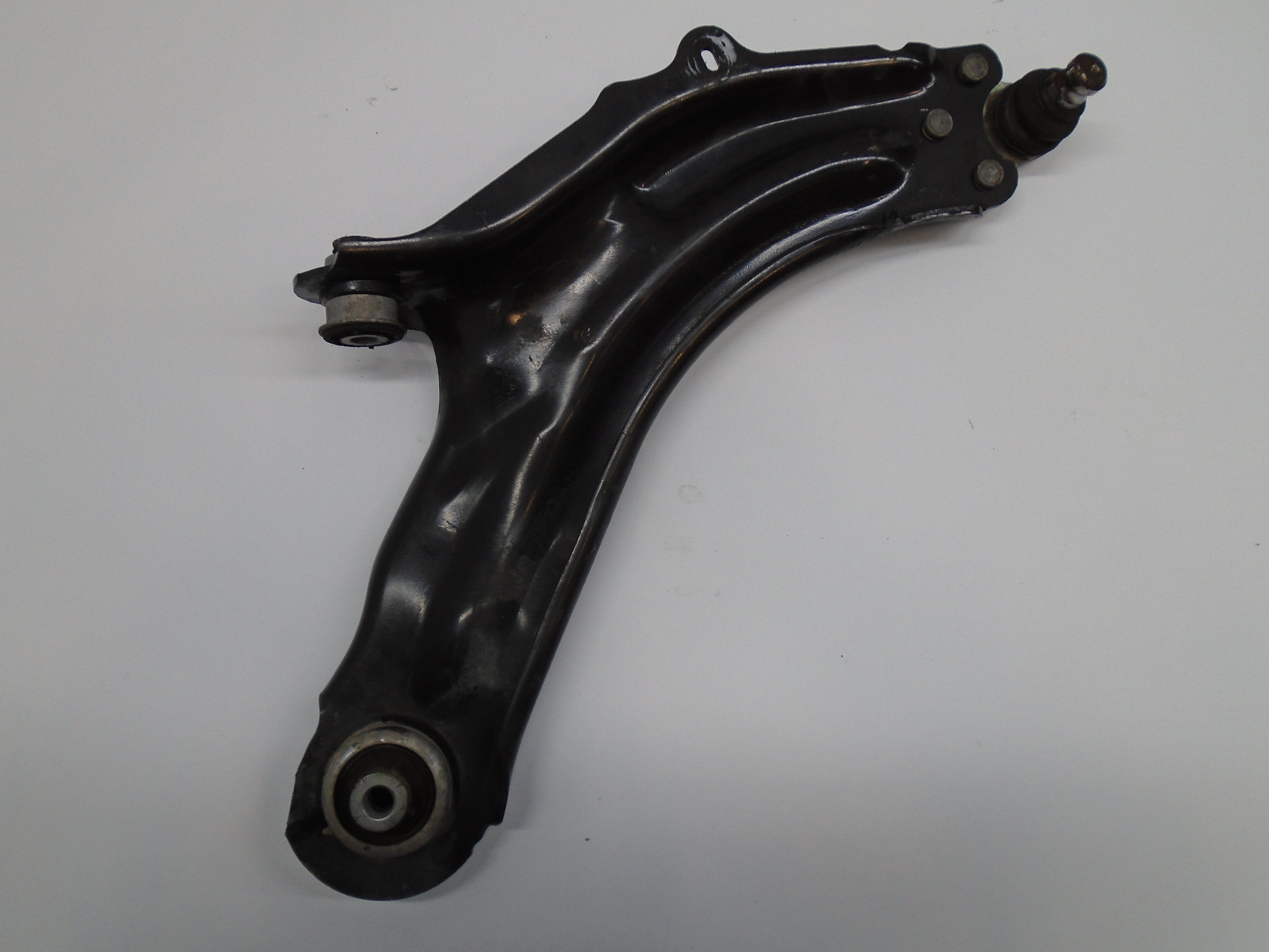 RENAULT Kangoo 2 generation (2007-2021) Front Right Arm 8200586567 27510705