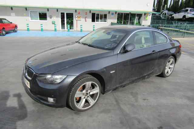 BMW 3 Series E90/E91/E92/E93 (2004-2013) Блок предохранителей 911944603 18462916