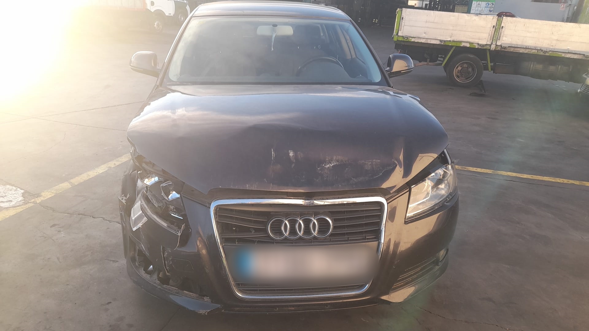 AUDI A3 8P (2003-2013) Främre vänstra dörrlås 4F1837015E 24769431