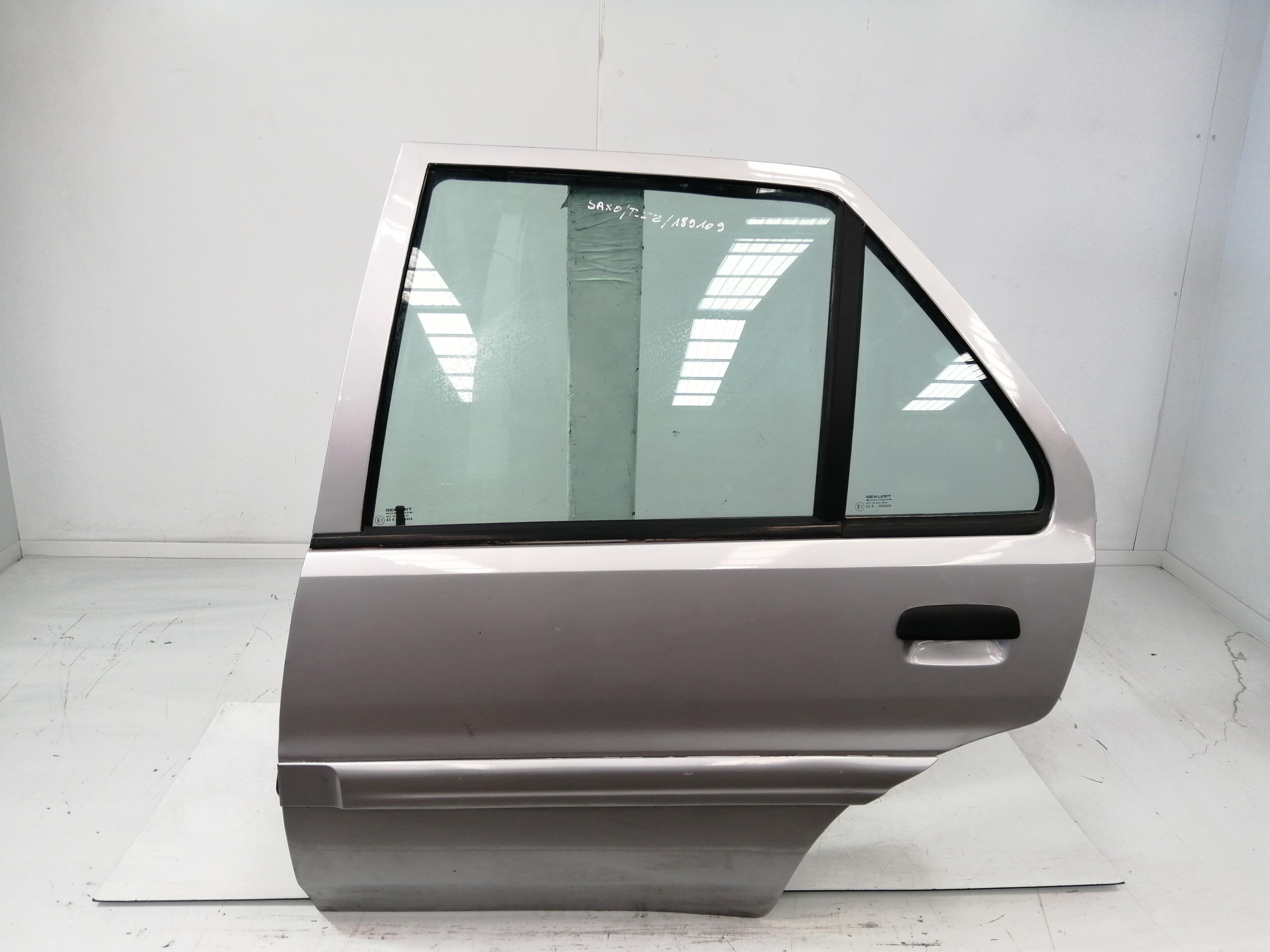 BMW M3 E36 (1992-1999) Rear Left Door 900672 25754796